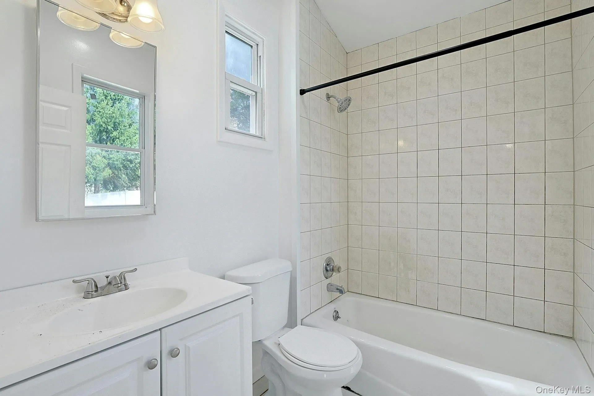 17 North Street, Cortlandt, NY, 3 Bedroom Bedrooms, 5 Room Rooms,1 BathroomBathrooms,Residential Lease,For Rent,North,0,1037777 17 North Street, Cortlandt, NY, 3 Bedroom Bedrooms, 5 Room Rooms,1 BathroomBathrooms,Residential Lease,For Rent,North,0,1037777