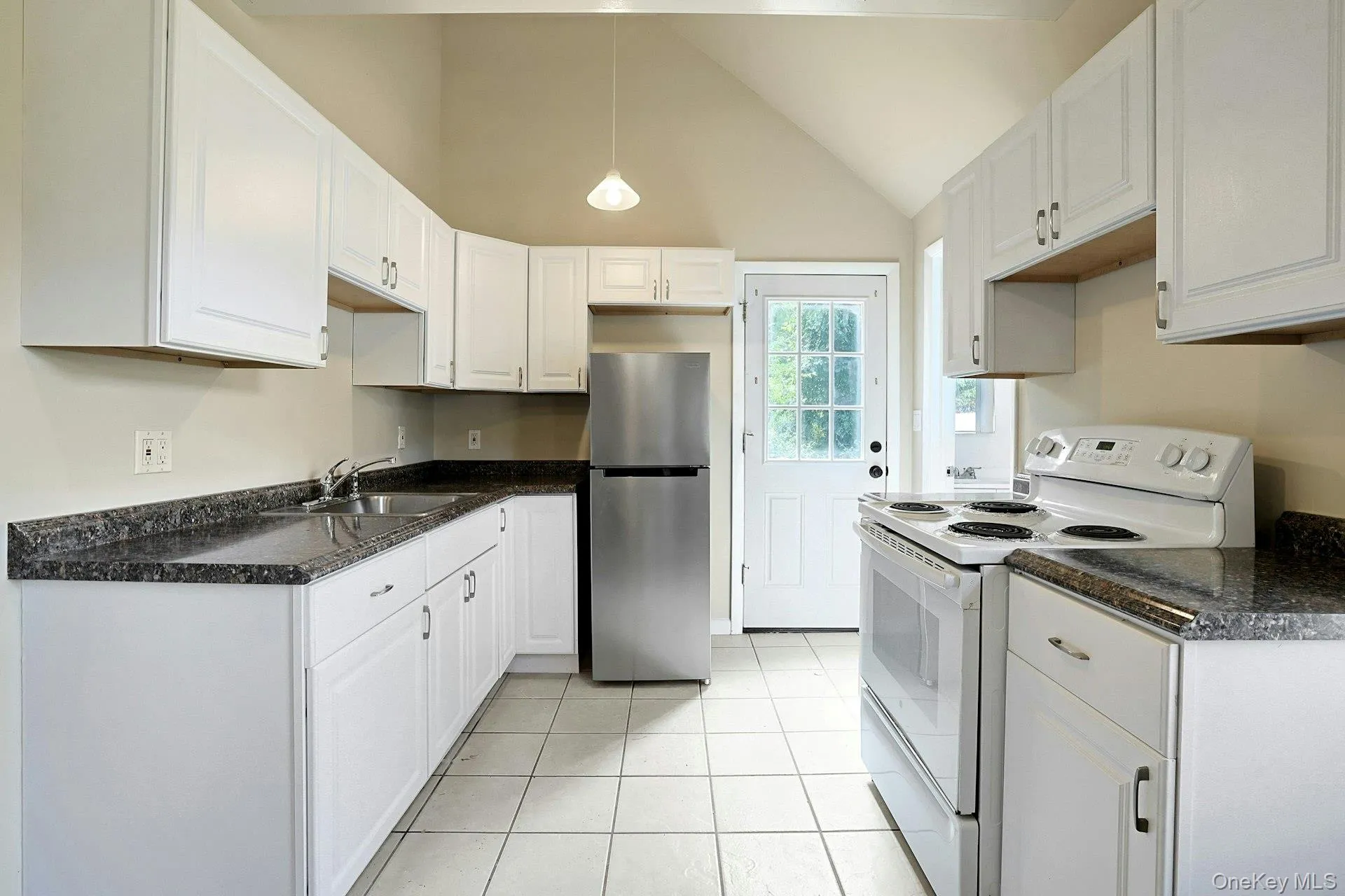 17 North Street, Cortlandt, NY, 3 Bedroom Bedrooms, 5 Room Rooms,1 BathroomBathrooms,Residential Lease,For Rent,North,0,1037777 17 North Street, Cortlandt, NY, 3 Bedroom Bedrooms, 5 Room Rooms,1 BathroomBathrooms,Residential Lease,For Rent,North,0,1037777