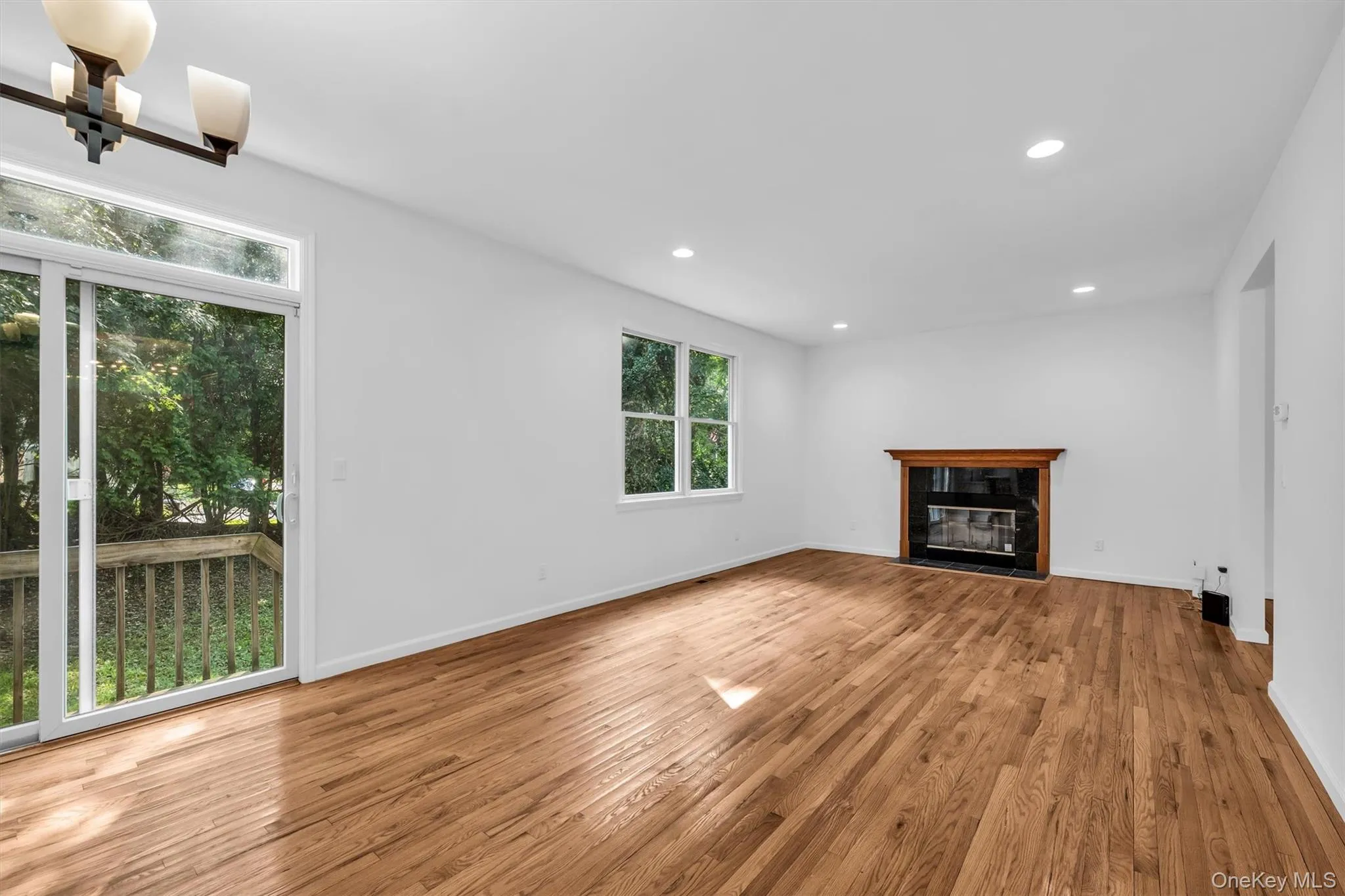 1871 Edwards Avenue, Riverhead, NY, 4 Bedrooms Bedrooms, 8 Rooms Rooms,3 BathroomsBathrooms,Residential,For Rent,Edwards,0,1037778 1871 Edwards Avenue, Riverhead, NY, 4 Bedrooms Bedrooms, 8 Rooms Rooms,3 BathroomsBathrooms,Residential,For Rent,Edwards,0,1037778