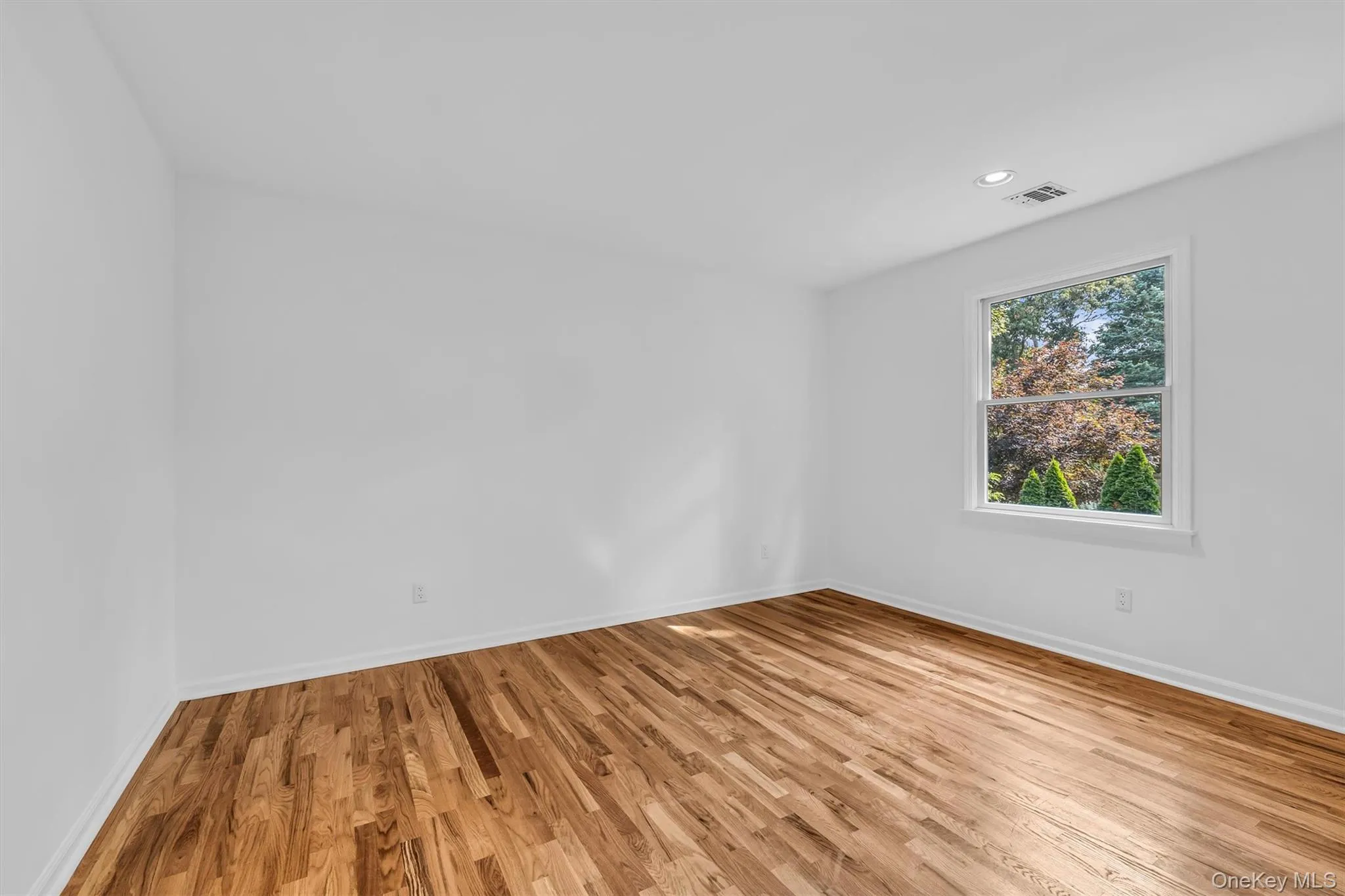 1871 Edwards Avenue, Riverhead, NY, 4 Bedrooms Bedrooms, 8 Rooms Rooms,3 BathroomsBathrooms,Residential,For Rent,Edwards,0,1037778 1871 Edwards Avenue, Riverhead, NY, 4 Bedrooms Bedrooms, 8 Rooms Rooms,3 BathroomsBathrooms,Residential,For Rent,Edwards,0,1037778