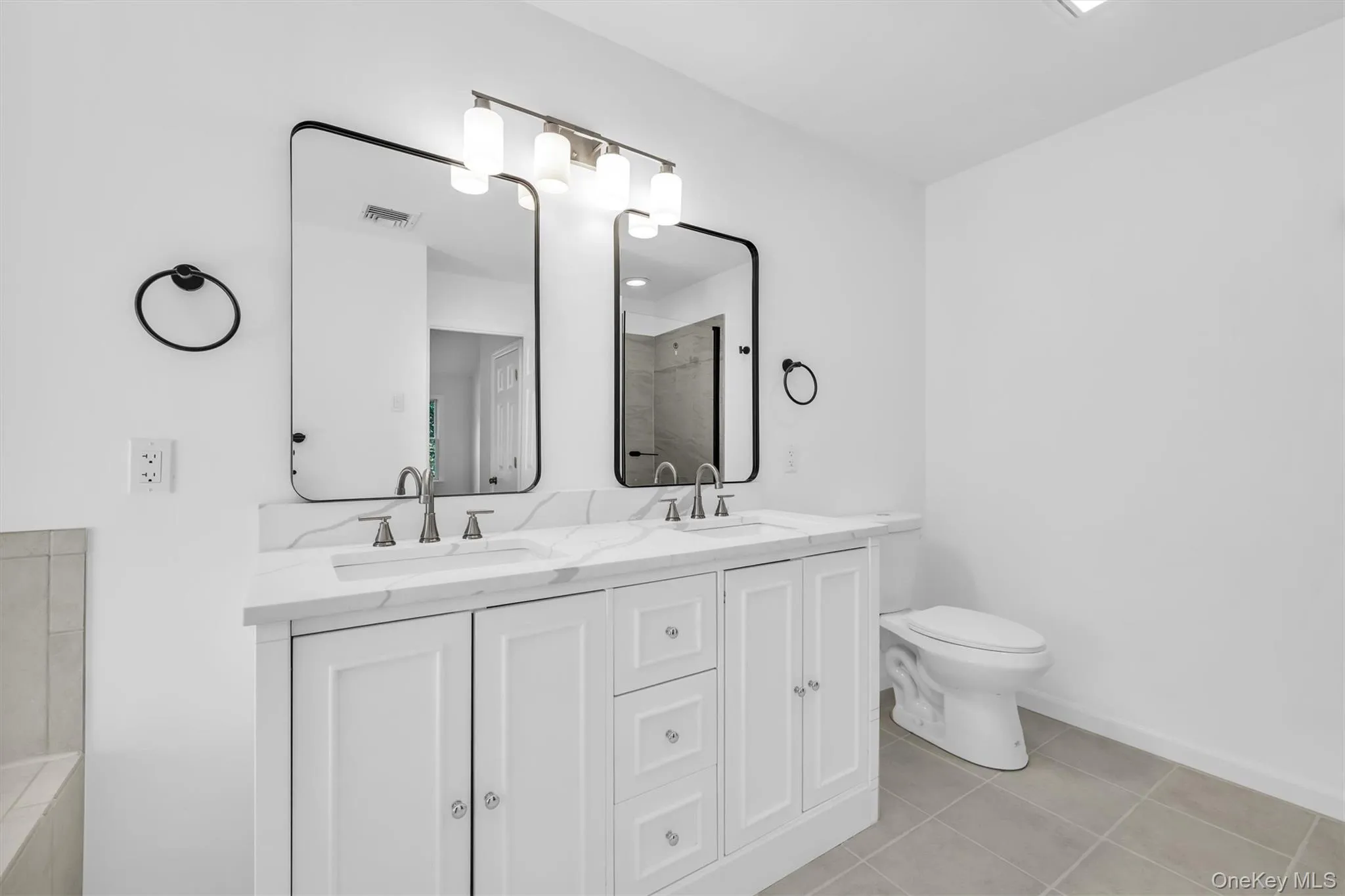 1871 Edwards Avenue, Riverhead, NY, 4 Bedrooms Bedrooms, 8 Rooms Rooms,3 BathroomsBathrooms,Residential,For Rent,Edwards,0,1037778 1871 Edwards Avenue, Riverhead, NY, 4 Bedrooms Bedrooms, 8 Rooms Rooms,3 BathroomsBathrooms,Residential,For Rent,Edwards,0,1037778