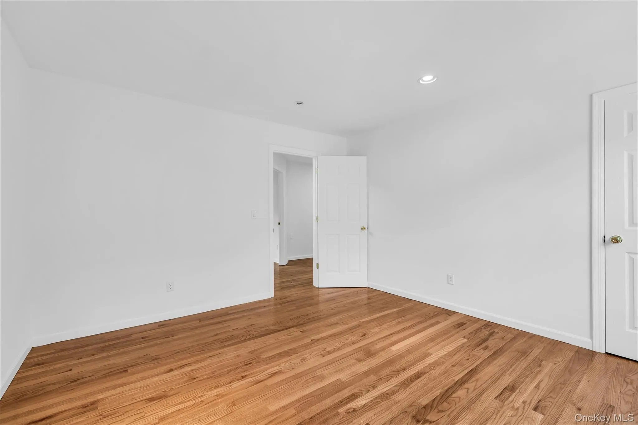 1871 Edwards Avenue, Riverhead, NY, 4 Bedrooms Bedrooms, 8 Rooms Rooms,3 BathroomsBathrooms,Residential,For Rent,Edwards,0,1037778 1871 Edwards Avenue, Riverhead, NY, 4 Bedrooms Bedrooms, 8 Rooms Rooms,3 BathroomsBathrooms,Residential,For Rent,Edwards,0,1037778