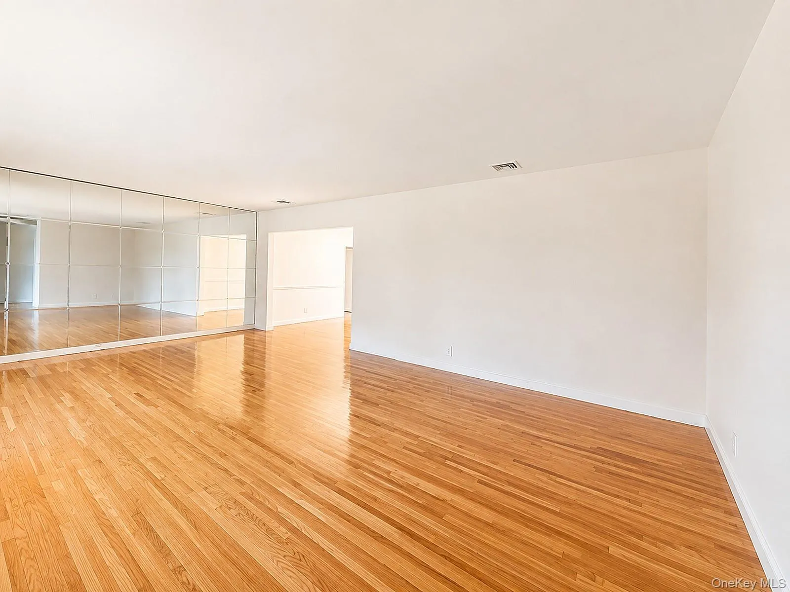 21741 Stewart Road, New York, NY, 4 Bedrooms Bedrooms, 8 Rooms Rooms,2 BathroomsBathrooms,Residential Lease,For Rent,Stewart,0,1037780 21741 Stewart Road, New York, NY, 4 Bedrooms Bedrooms, 8 Rooms Rooms,2 BathroomsBathrooms,Residential Lease,For Rent,Stewart,0,1037780