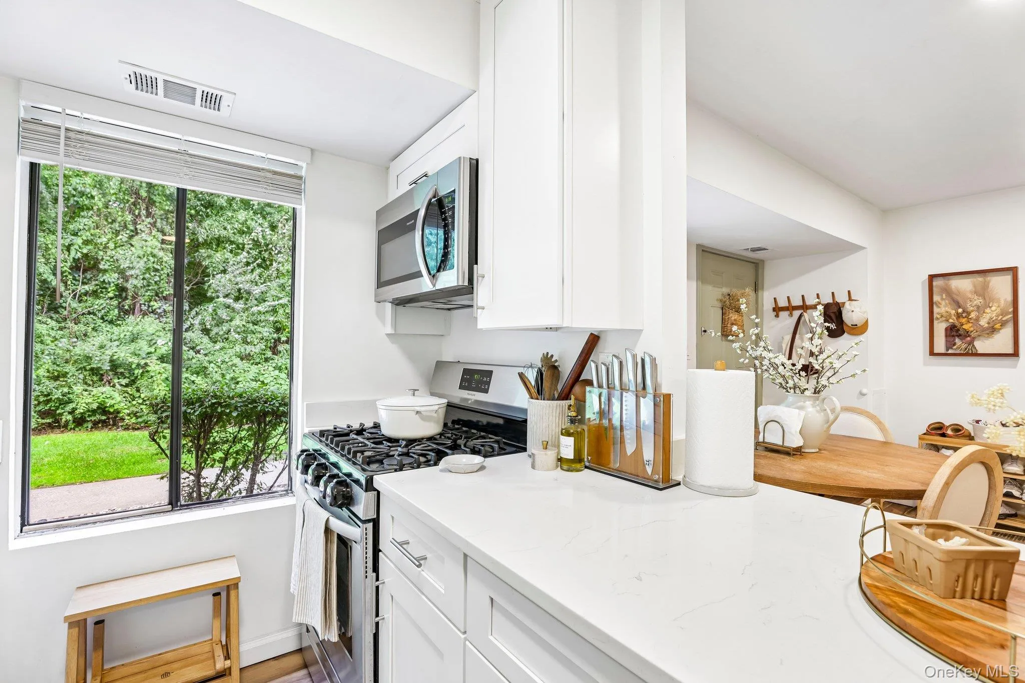 1 Houston Court, Brookhaven, NY, 1 Bedroom Bedrooms, 4 Rooms Rooms,1 BathroomBathrooms,Residential,For Rent,Houston,0,1037785 1 Houston Court, Brookhaven, NY, 1 Bedroom Bedrooms, 4 Rooms Rooms,1 BathroomBathrooms,Residential,For Rent,Houston,0,1037785