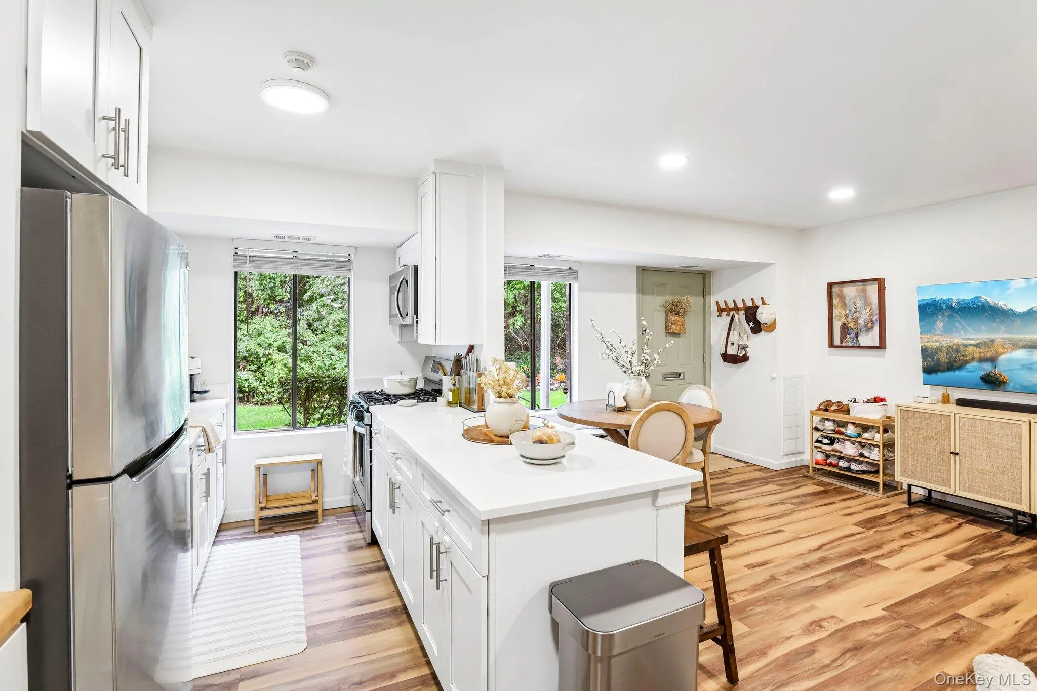 1 Houston Court, Brookhaven, NY, 1 Bedroom Bedrooms, 4 Rooms Rooms,1 BathroomBathrooms,Residential,For Rent,Houston,0,1037785 1 Houston Court, Brookhaven, NY, 1 Bedroom Bedrooms, 4 Rooms Rooms,1 BathroomBathrooms,Residential,For Rent,Houston,0,1037785