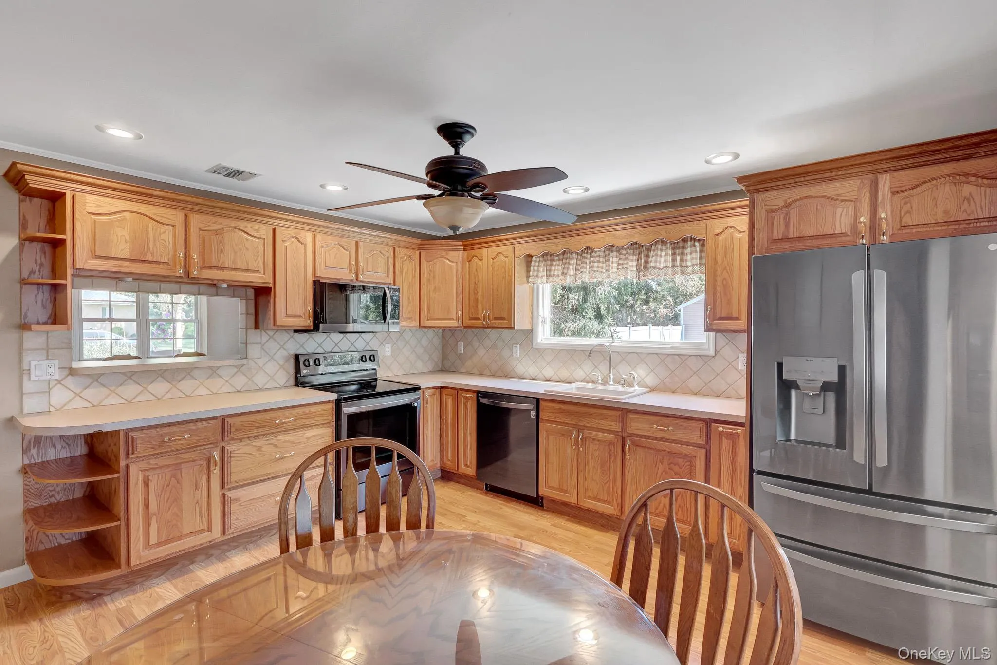 18 Aster Avenue, Brookhaven, NY, 4 Bedrooms Bedrooms, 10 Rooms Rooms,2 BathroomsBathrooms,Residential,For Rent,Aster,0,1037793 18 Aster Avenue, Brookhaven, NY, 4 Bedrooms Bedrooms, 10 Rooms Rooms,2 BathroomsBathrooms,Residential,For Rent,Aster,0,1037793