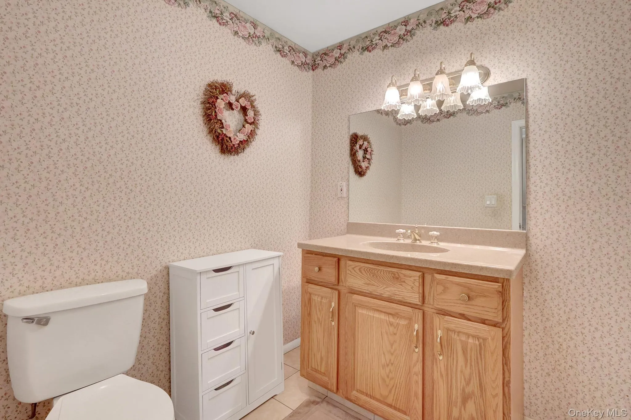 18 Aster Avenue, Brookhaven, NY, 4 Bedrooms Bedrooms, 10 Rooms Rooms,2 BathroomsBathrooms,Residential,For Rent,Aster,0,1037793 18 Aster Avenue, Brookhaven, NY, 4 Bedrooms Bedrooms, 10 Rooms Rooms,2 BathroomsBathrooms,Residential,For Rent,Aster,0,1037793