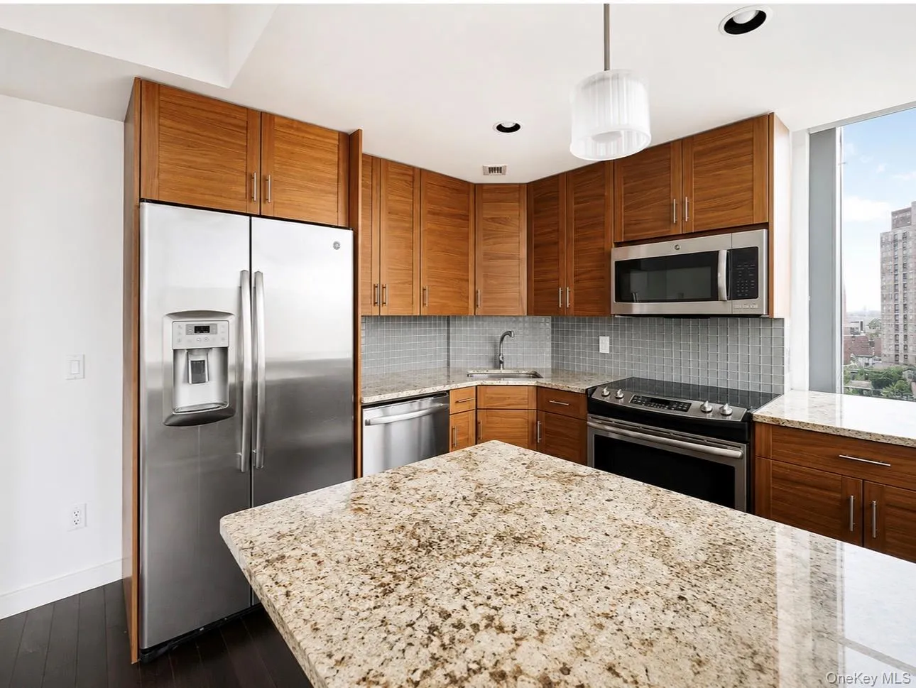 10820 71st Avenue, New York, NY, 1 Bedroom Bedrooms, 3 Rooms Rooms,1 BathroomBathrooms,Residential Lease,For Rent,71st,0,1037794 10820 71st Avenue, New York, NY, 1 Bedroom Bedrooms, 3 Rooms Rooms,1 BathroomBathrooms,Residential Lease,For Rent,71st,0,1037794
