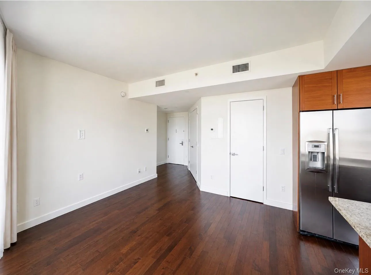 10820 71st Avenue, New York, NY, 1 Bedroom Bedrooms, 3 Rooms Rooms,1 BathroomBathrooms,Residential Lease,For Rent,71st,0,1037794 10820 71st Avenue, New York, NY, 1 Bedroom Bedrooms, 3 Rooms Rooms,1 BathroomBathrooms,Residential Lease,For Rent,71st,0,1037794