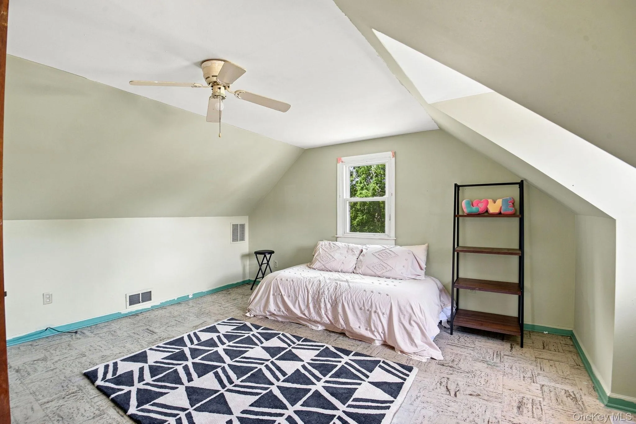 9 Kinderhook Drive, Poughkeepsie (town), NY, 3 Bedrooms Bedrooms, 7 Rooms Rooms,1 BathroomBathrooms,Residential,For Rent,Kinderhook,0,1037795 9 Kinderhook Drive, Poughkeepsie (town), NY, 3 Bedrooms Bedrooms, 7 Rooms Rooms,1 BathroomBathrooms,Residential,For Rent,Kinderhook,0,1037795