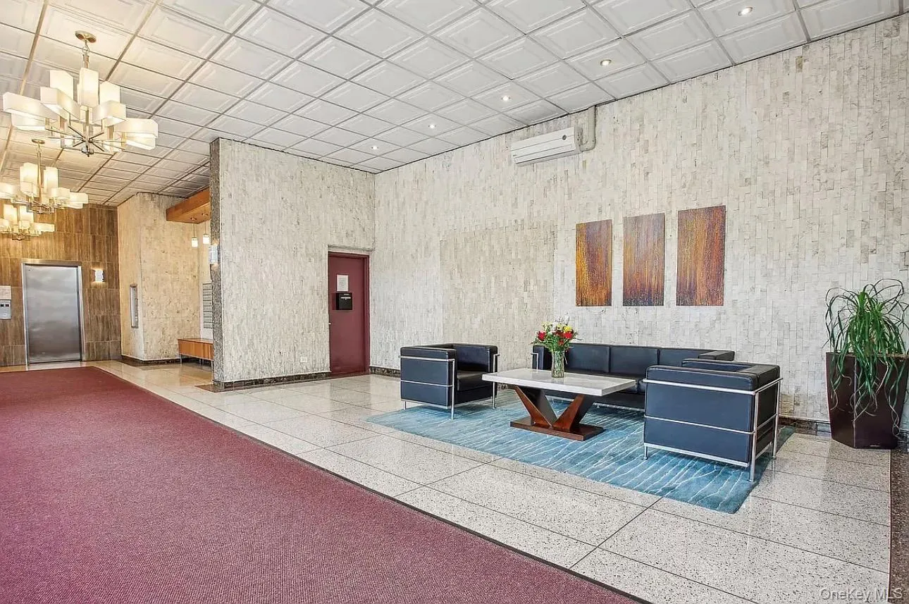 15038 Union Turnpike, New York, NY, 2 Bedrooms Bedrooms, 4 Rooms Rooms,2 BathroomsBathrooms,Residential Lease,For Rent,Union,0,1037796 15038 Union Turnpike, New York, NY, 2 Bedrooms Bedrooms, 4 Rooms Rooms,2 BathroomsBathrooms,Residential Lease,For Rent,Union,0,1037796