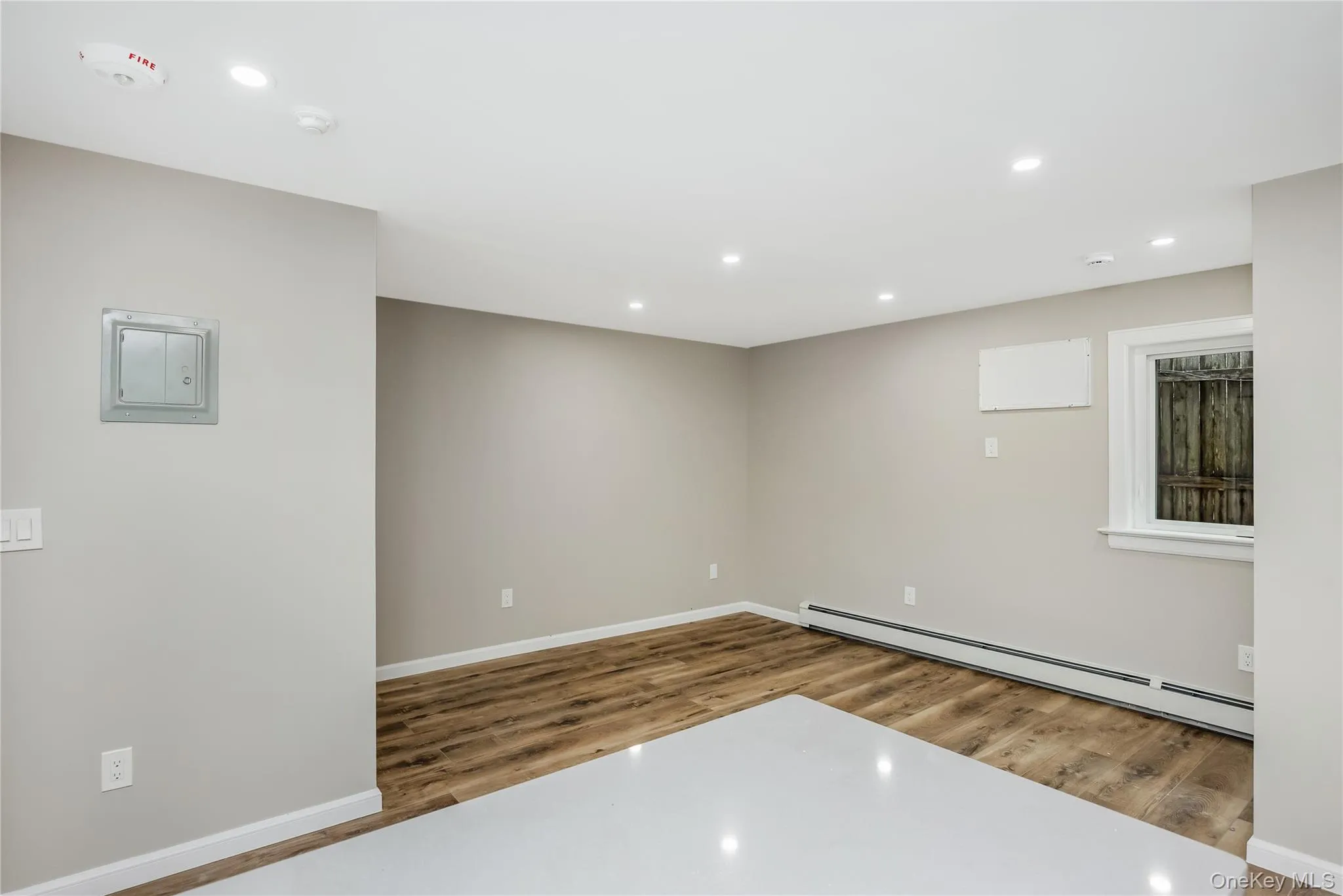 29 Tyler Street, Brookhaven, NY, 1 Bedroom Bedrooms, 2 Rooms Rooms,1 BathroomBathrooms,Residential Lease,For Rent,Tyler,0,1037797 29 Tyler Street, Brookhaven, NY, 1 Bedroom Bedrooms, 2 Rooms Rooms,1 BathroomBathrooms,Residential Lease,For Rent,Tyler,0,1037797
