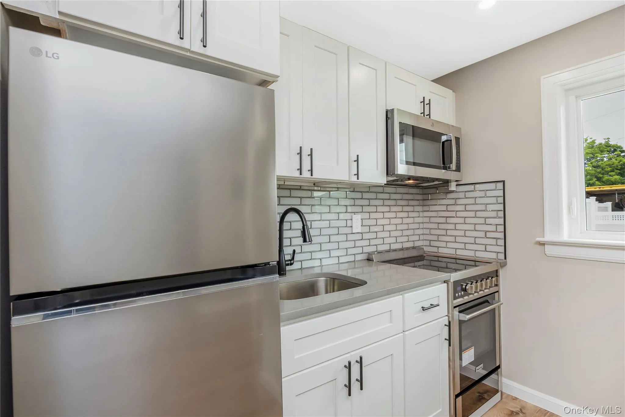 29 Tyler Street, Brookhaven, NY, 1 Bedroom Bedrooms, 2 Rooms Rooms,1 BathroomBathrooms,Residential Lease,For Rent,Tyler,0,1037797 29 Tyler Street, Brookhaven, NY, 1 Bedroom Bedrooms, 2 Rooms Rooms,1 BathroomBathrooms,Residential Lease,For Rent,Tyler,0,1037797