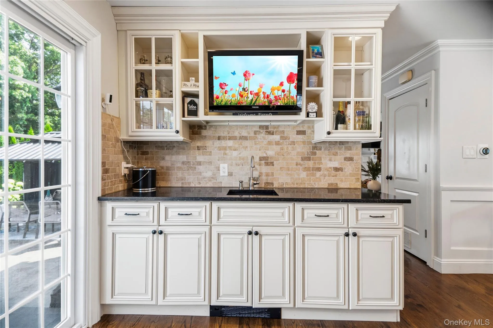 Wet Bar Wet Bar