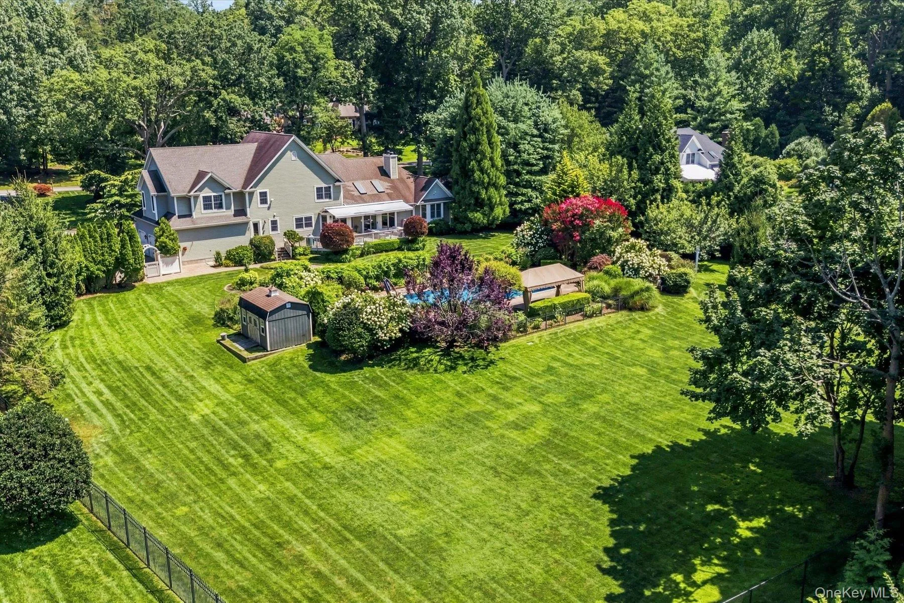 3 Spring Bay Lane, Huntington, NY, 6 Bedrooms Bedrooms, 15 Rooms Rooms,6 BathroomsBathrooms,Residential,For Rent,Spring Bay,0,1037801 3 Spring Bay Lane, Huntington, NY, 6 Bedrooms Bedrooms, 15 Rooms Rooms,6 BathroomsBathrooms,Residential,For Rent,Spring Bay,0,1037801