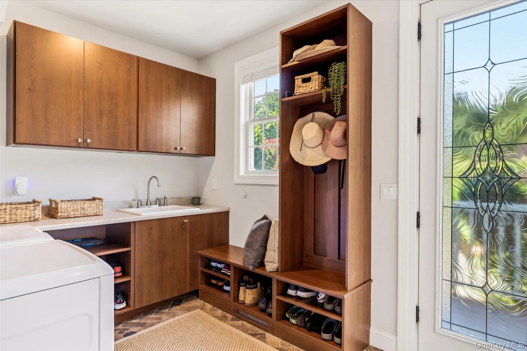 3 Spring Bay Lane, Huntington, NY, 6 Bedrooms Bedrooms, 15 Rooms Rooms,6 BathroomsBathrooms,Residential,For Rent,Spring Bay,0,1037801 3 Spring Bay Lane, Huntington, NY, 6 Bedrooms Bedrooms, 15 Rooms Rooms,6 BathroomsBathrooms,Residential,For Rent,Spring Bay,0,1037801