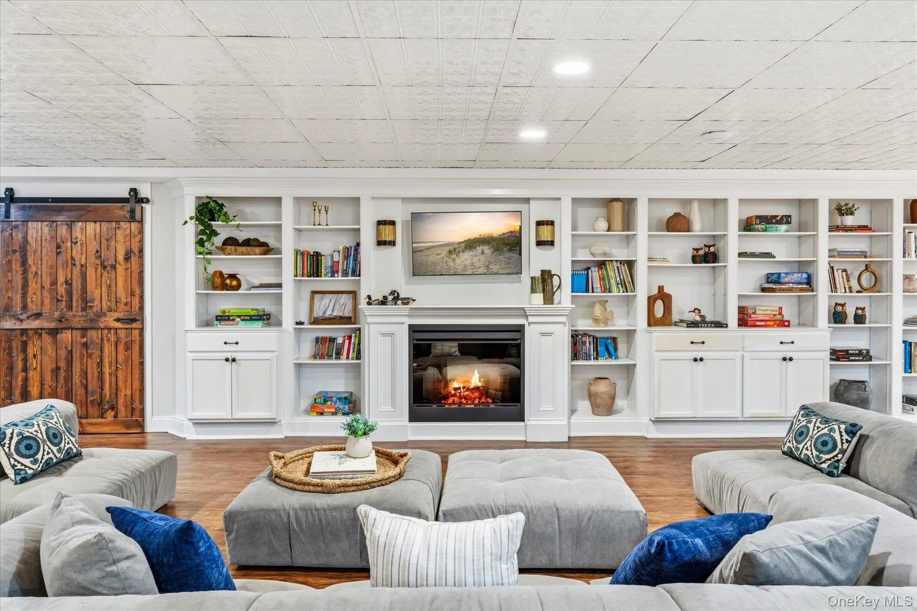 3 Spring Bay Lane, Huntington, NY, 6 Bedrooms Bedrooms, 15 Rooms Rooms,6 BathroomsBathrooms,Residential,For Rent,Spring Bay,0,1037801 3 Spring Bay Lane, Huntington, NY, 6 Bedrooms Bedrooms, 15 Rooms Rooms,6 BathroomsBathrooms,Residential,For Rent,Spring Bay,0,1037801