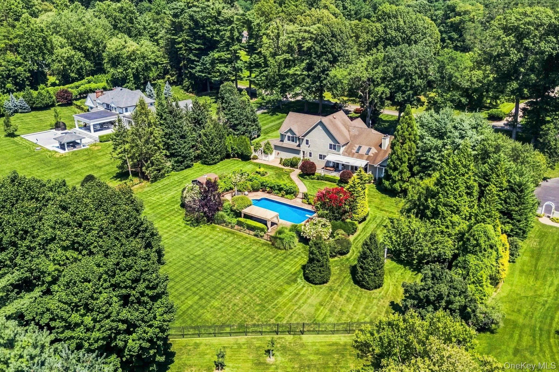 3 Spring Bay Lane, Huntington, NY, 6 Bedrooms Bedrooms, 15 Rooms Rooms,6 BathroomsBathrooms,Residential,For Rent,Spring Bay,0,1037801 3 Spring Bay Lane, Huntington, NY, 6 Bedrooms Bedrooms, 15 Rooms Rooms,6 BathroomsBathrooms,Residential,For Rent,Spring Bay,0,1037801