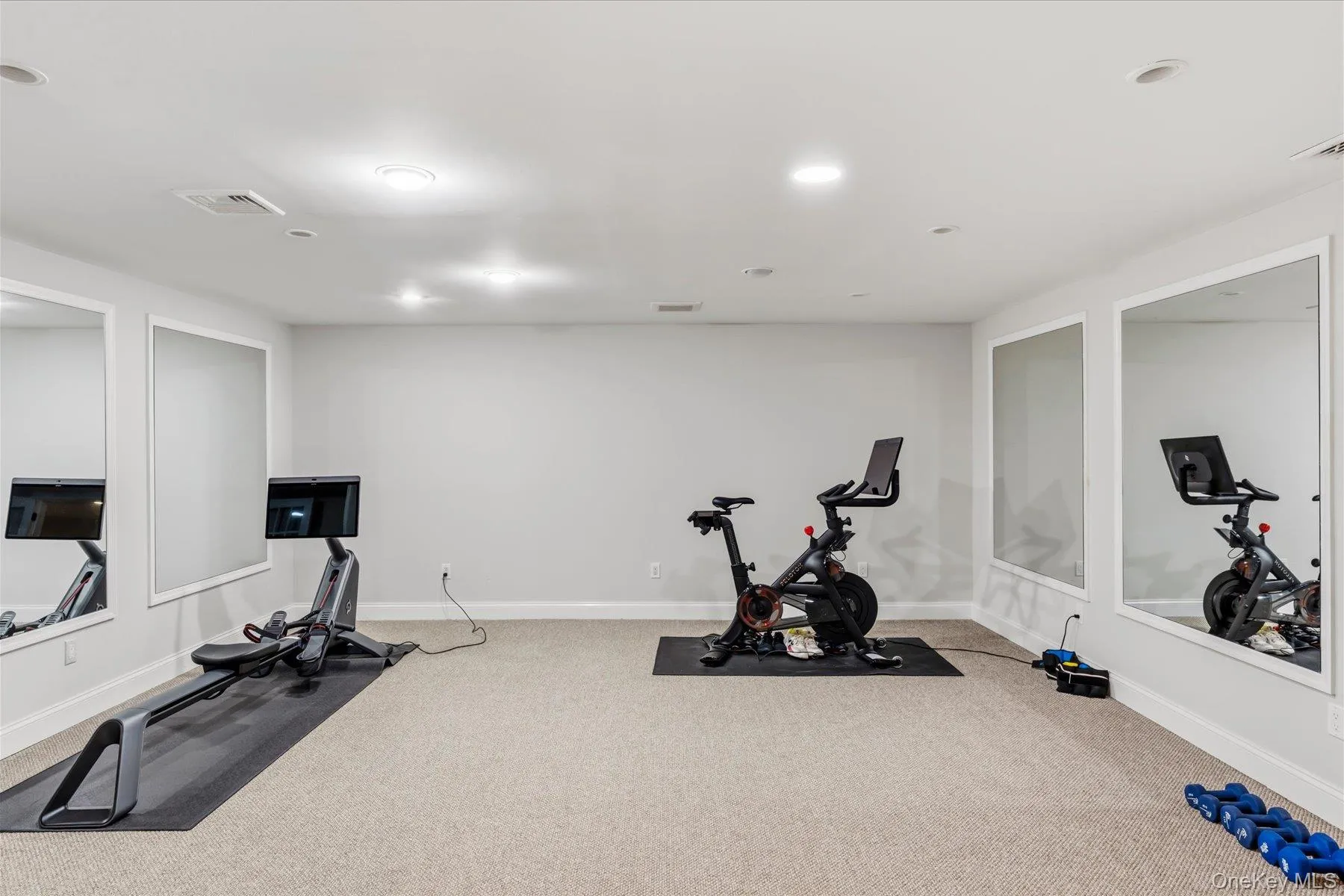 3 Spring Bay Lane, Huntington, NY, 6 Bedrooms Bedrooms, 15 Rooms Rooms,6 BathroomsBathrooms,Residential,For Rent,Spring Bay,0,1037801 3 Spring Bay Lane, Huntington, NY, 6 Bedrooms Bedrooms, 15 Rooms Rooms,6 BathroomsBathrooms,Residential,For Rent,Spring Bay,0,1037801