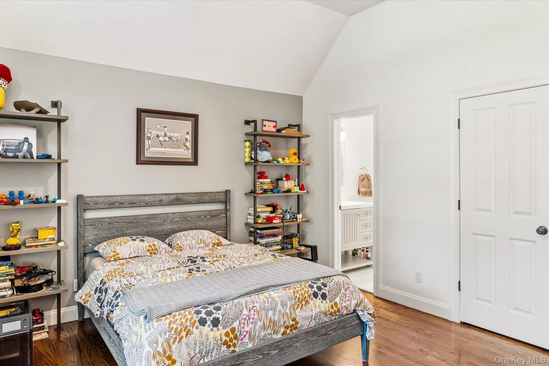 3 Spring Bay Lane, Huntington, NY, 6 Bedrooms Bedrooms, 15 Rooms Rooms,6 BathroomsBathrooms,Residential,For Rent,Spring Bay,0,1037801 3 Spring Bay Lane, Huntington, NY, 6 Bedrooms Bedrooms, 15 Rooms Rooms,6 BathroomsBathrooms,Residential,For Rent,Spring Bay,0,1037801