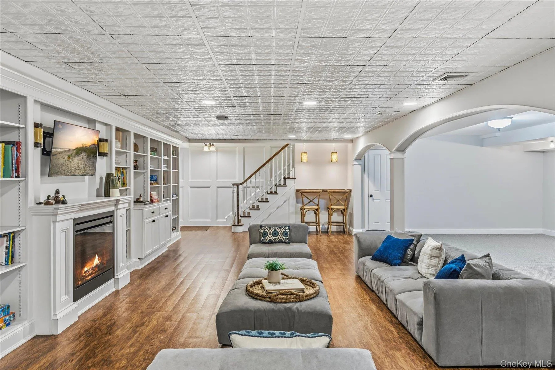 3 Spring Bay Lane, Huntington, NY, 6 Bedrooms Bedrooms, 15 Rooms Rooms,6 BathroomsBathrooms,Residential,For Rent,Spring Bay,0,1037801 3 Spring Bay Lane, Huntington, NY, 6 Bedrooms Bedrooms, 15 Rooms Rooms,6 BathroomsBathrooms,Residential,For Rent,Spring Bay,0,1037801