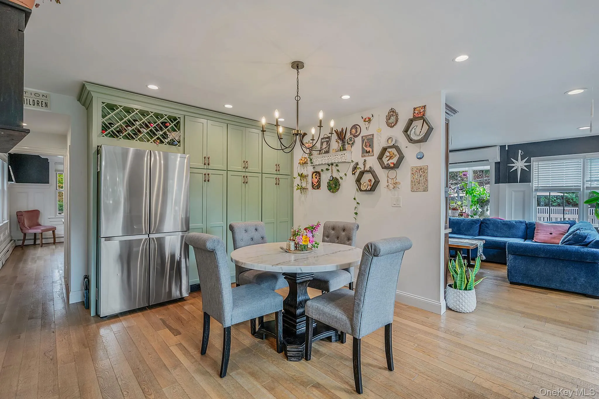 6 New York Avenue, Brookhaven, NY, 4 Bedrooms Bedrooms, 8 Rooms Rooms,2 BathroomsBathrooms,Residential,For Rent,New York,0,1037806 6 New York Avenue, Brookhaven, NY, 4 Bedrooms Bedrooms, 8 Rooms Rooms,2 BathroomsBathrooms,Residential,For Rent,New York,0,1037806