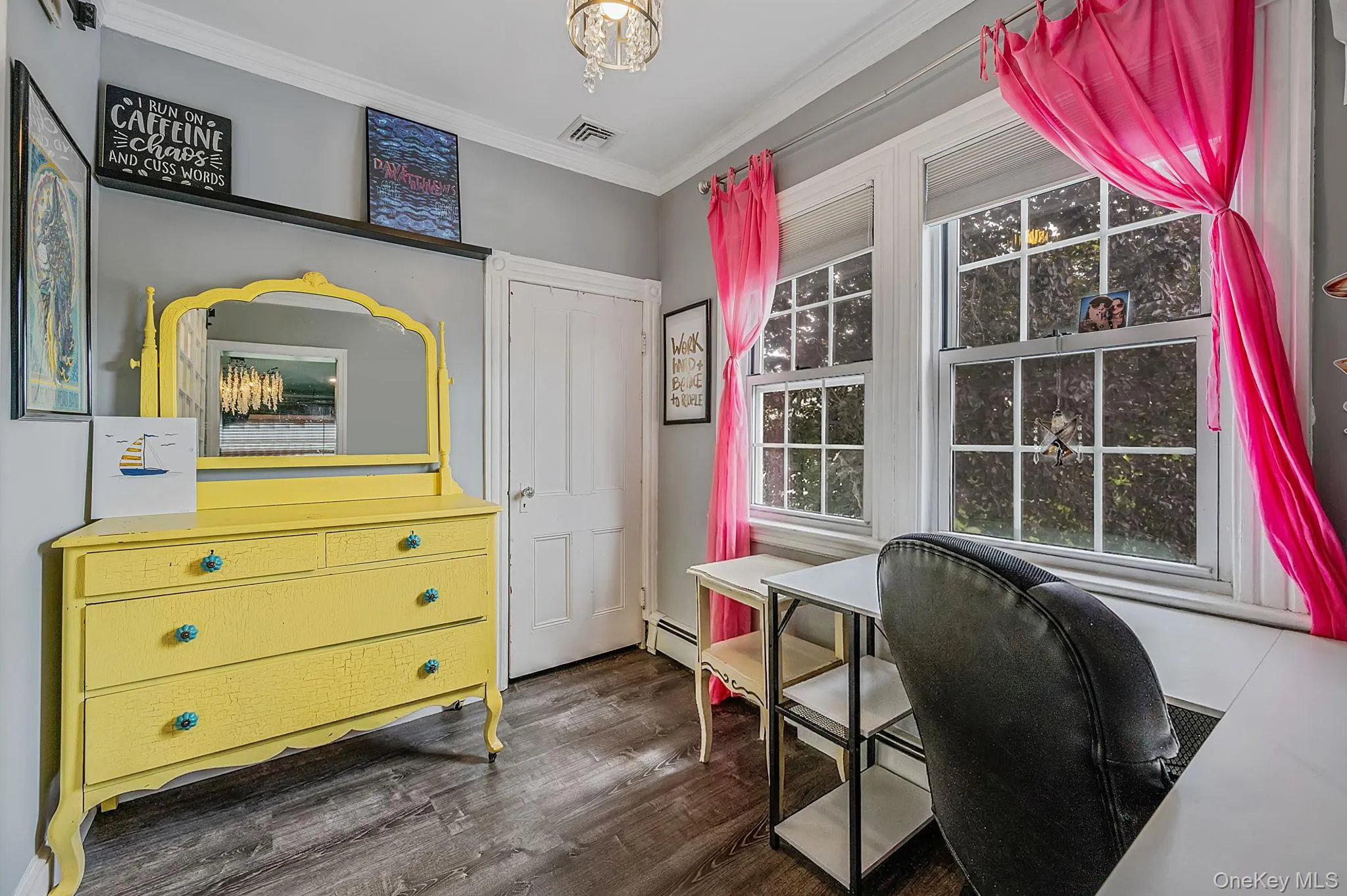 6 New York Avenue, Brookhaven, NY, 4 Bedrooms Bedrooms, 8 Rooms Rooms,2 BathroomsBathrooms,Residential,For Rent,New York,0,1037806 6 New York Avenue, Brookhaven, NY, 4 Bedrooms Bedrooms, 8 Rooms Rooms,2 BathroomsBathrooms,Residential,For Rent,New York,0,1037806