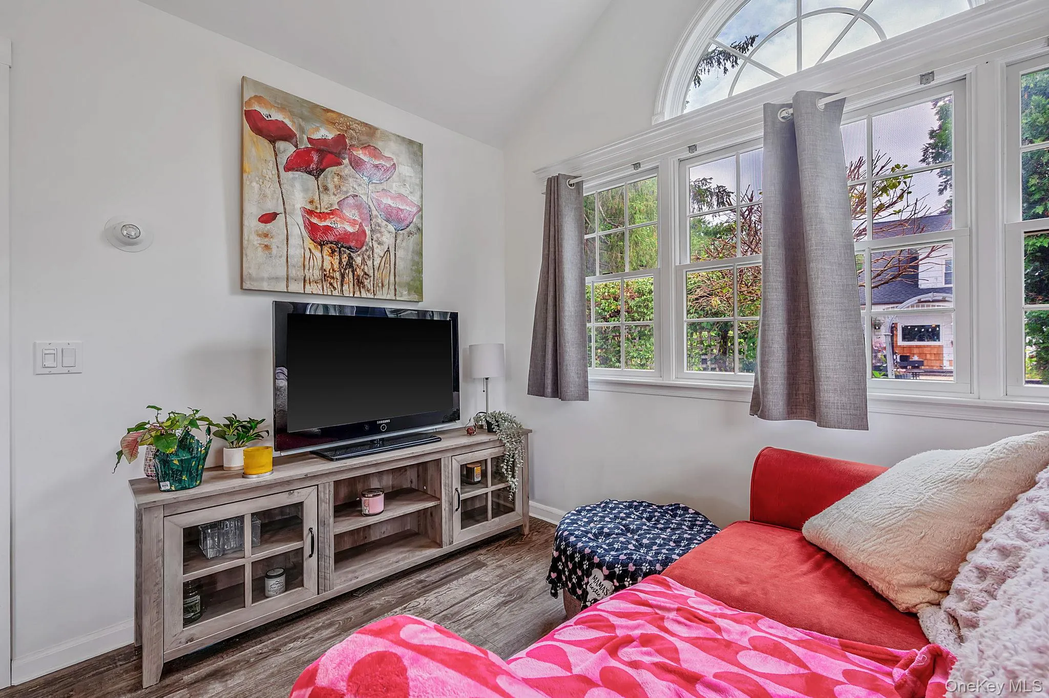 6 New York Avenue, Brookhaven, NY, 4 Bedrooms Bedrooms, 8 Rooms Rooms,2 BathroomsBathrooms,Residential,For Rent,New York,0,1037806 6 New York Avenue, Brookhaven, NY, 4 Bedrooms Bedrooms, 8 Rooms Rooms,2 BathroomsBathrooms,Residential,For Rent,New York,0,1037806