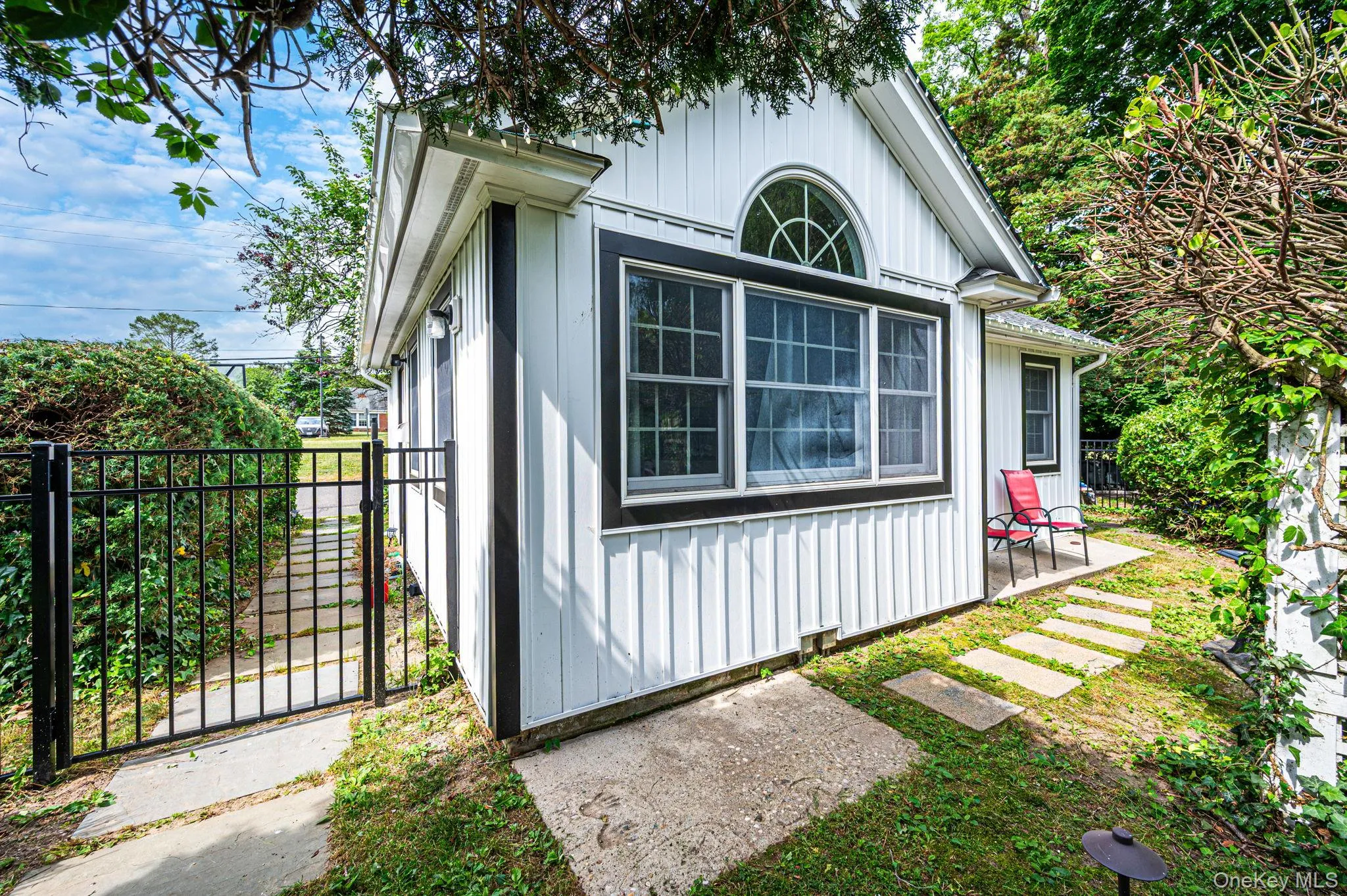 6 New York Avenue, Brookhaven, NY, 4 Bedrooms Bedrooms, 8 Rooms Rooms,2 BathroomsBathrooms,Residential,For Rent,New York,0,1037806 6 New York Avenue, Brookhaven, NY, 4 Bedrooms Bedrooms, 8 Rooms Rooms,2 BathroomsBathrooms,Residential,For Rent,New York,0,1037806