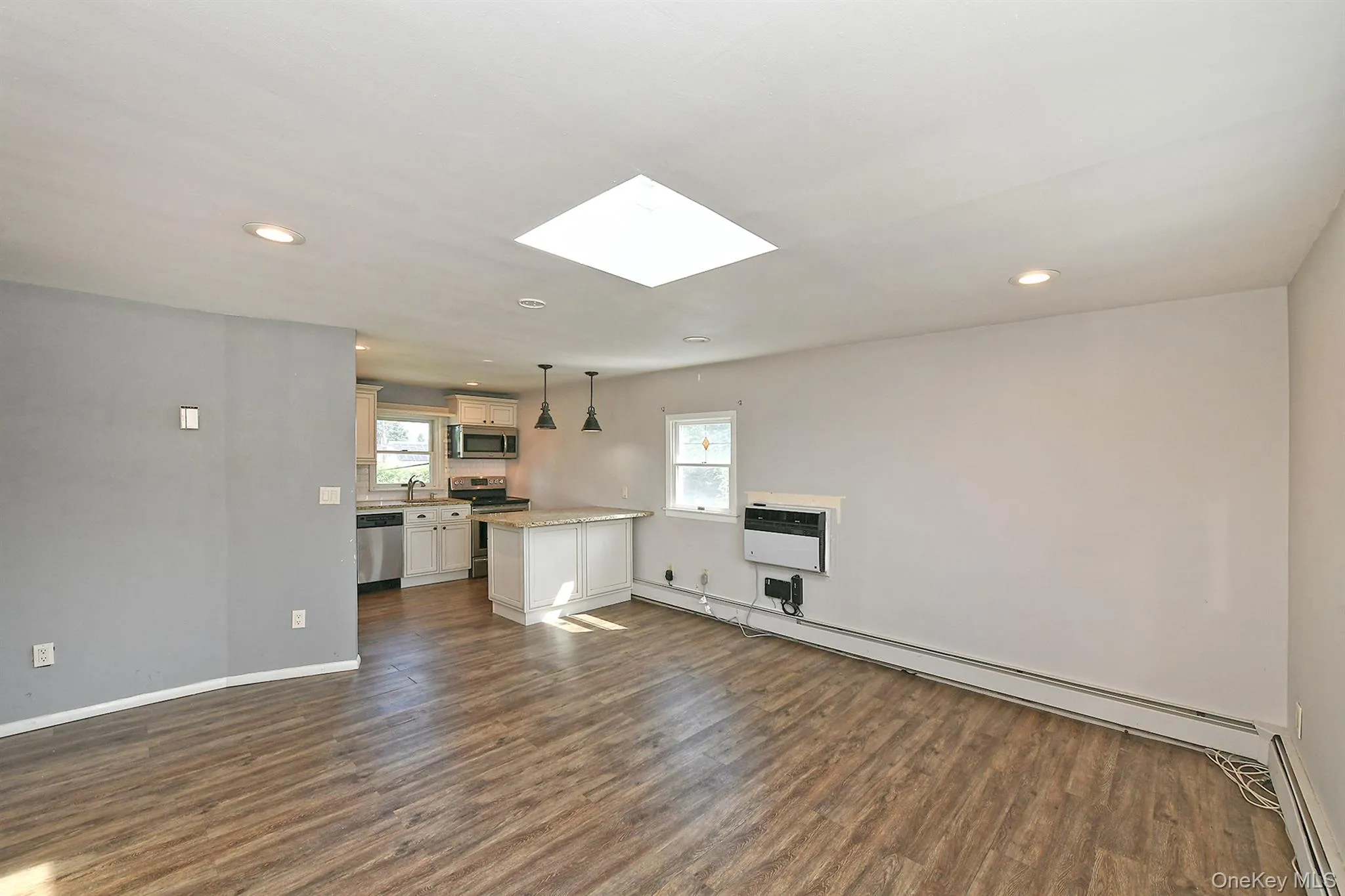3679 Lark Street, Hempstead, NY, 5 Bedrooms Bedrooms, 13 Rooms Rooms,2 BathroomsBathrooms,Residential,For Rent,Lark,0,1037807 3679 Lark Street, Hempstead, NY, 5 Bedrooms Bedrooms, 13 Rooms Rooms,2 BathroomsBathrooms,Residential,For Rent,Lark,0,1037807