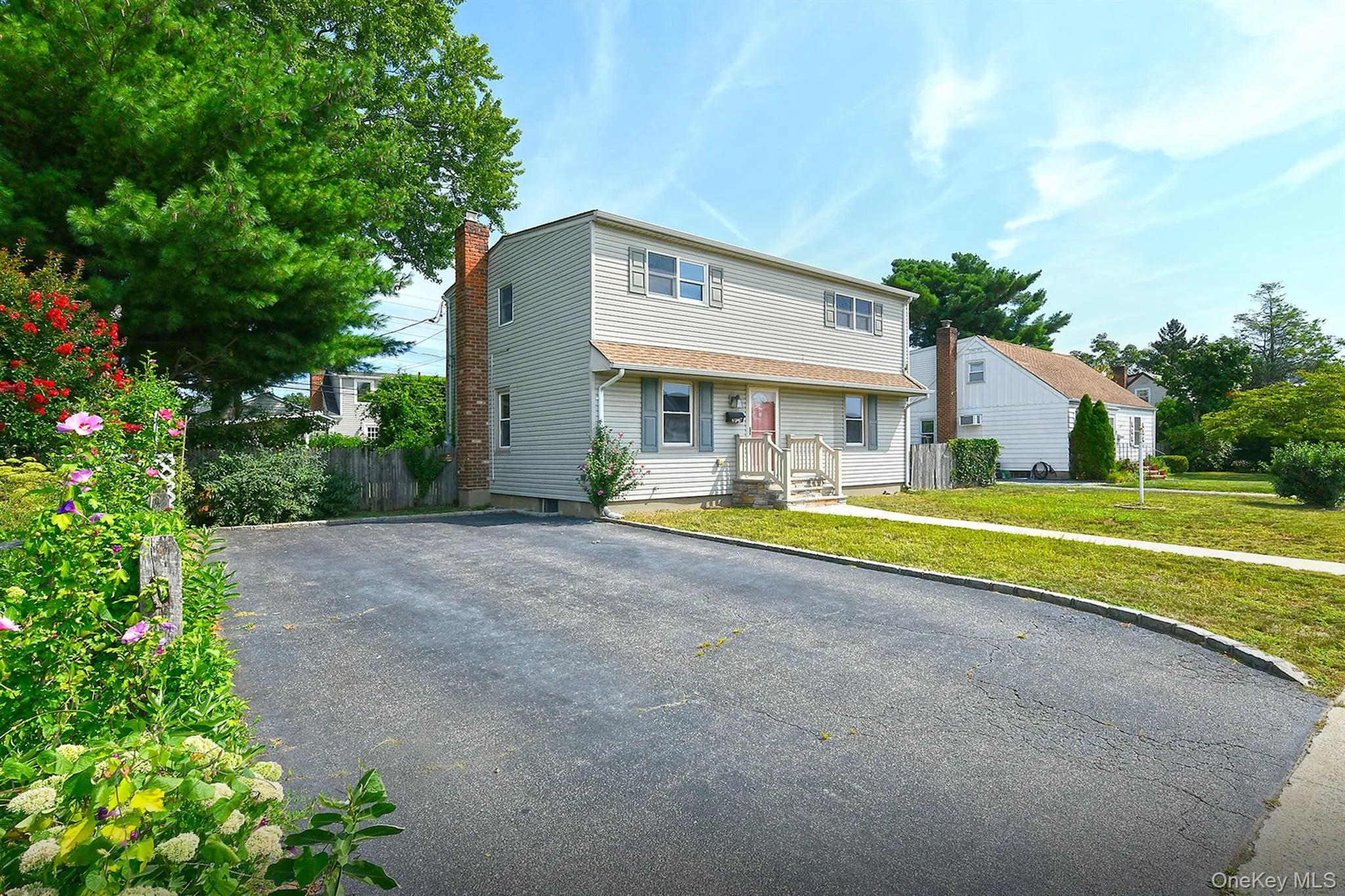 3679 Lark Street, Hempstead, NY, 5 Bedrooms Bedrooms, 13 Rooms Rooms,2 BathroomsBathrooms,Residential,For Rent,Lark,0,1037807 3679 Lark Street, Hempstead, NY, 5 Bedrooms Bedrooms, 13 Rooms Rooms,2 BathroomsBathrooms,Residential,For Rent,Lark,0,1037807