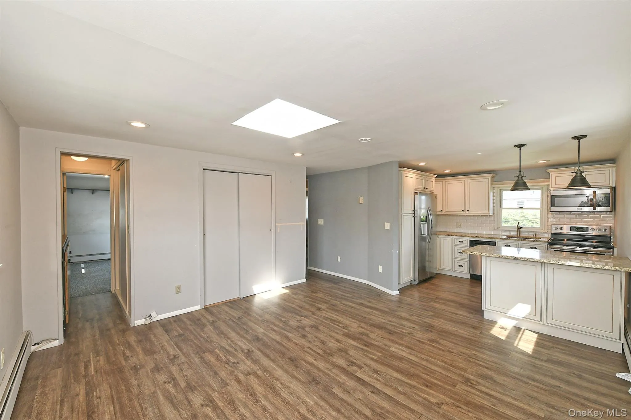 3679 Lark Street, Hempstead, NY, 5 Bedrooms Bedrooms, 13 Rooms Rooms,2 BathroomsBathrooms,Residential,For Rent,Lark,0,1037807 3679 Lark Street, Hempstead, NY, 5 Bedrooms Bedrooms, 13 Rooms Rooms,2 BathroomsBathrooms,Residential,For Rent,Lark,0,1037807
