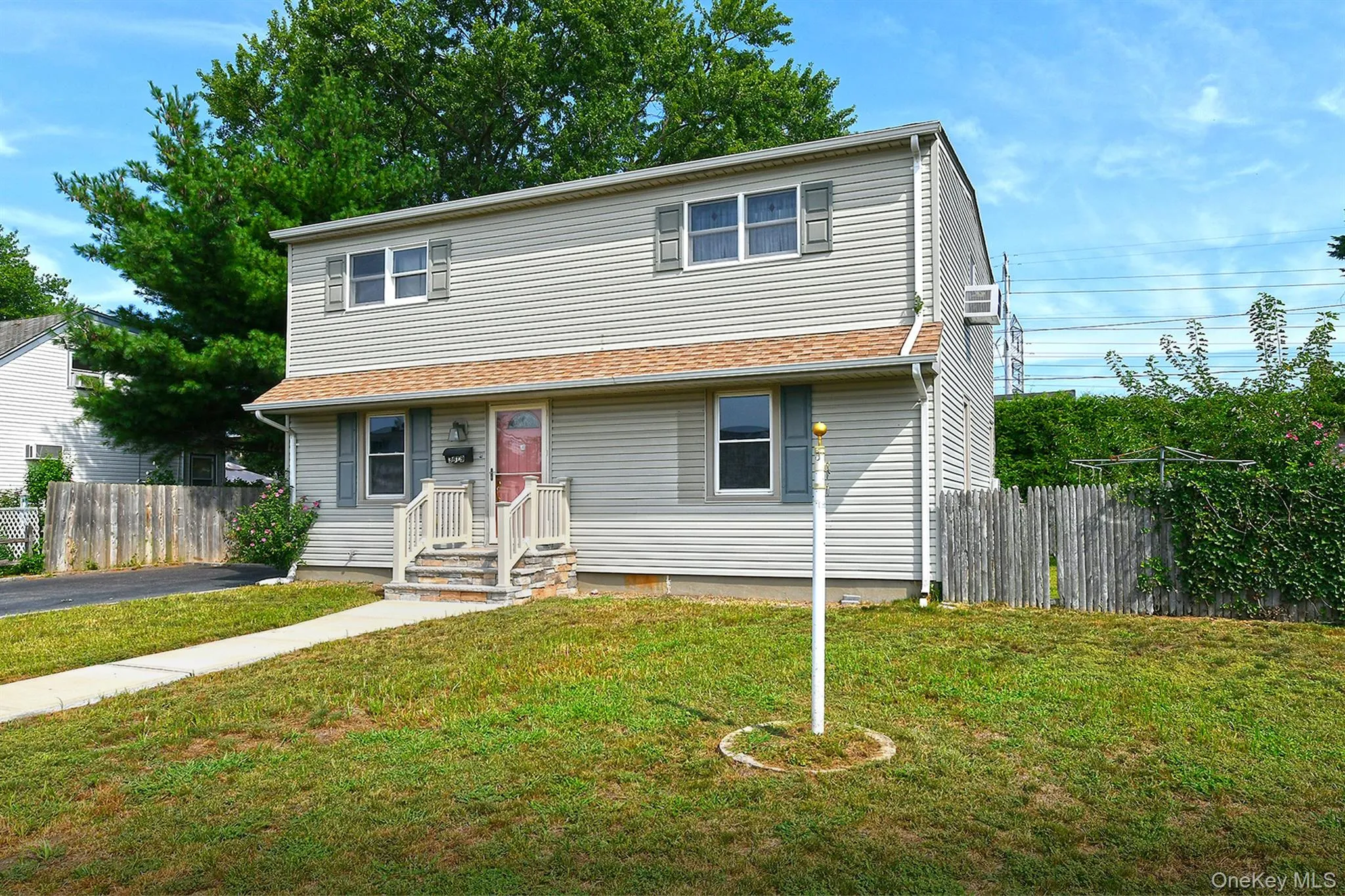 3679 Lark Street, Hempstead, NY, 5 Bedrooms Bedrooms, 13 Rooms Rooms,2 BathroomsBathrooms,Residential,For Rent,Lark,0,1037807 3679 Lark Street, Hempstead, NY, 5 Bedrooms Bedrooms, 13 Rooms Rooms,2 BathroomsBathrooms,Residential,For Rent,Lark,0,1037807