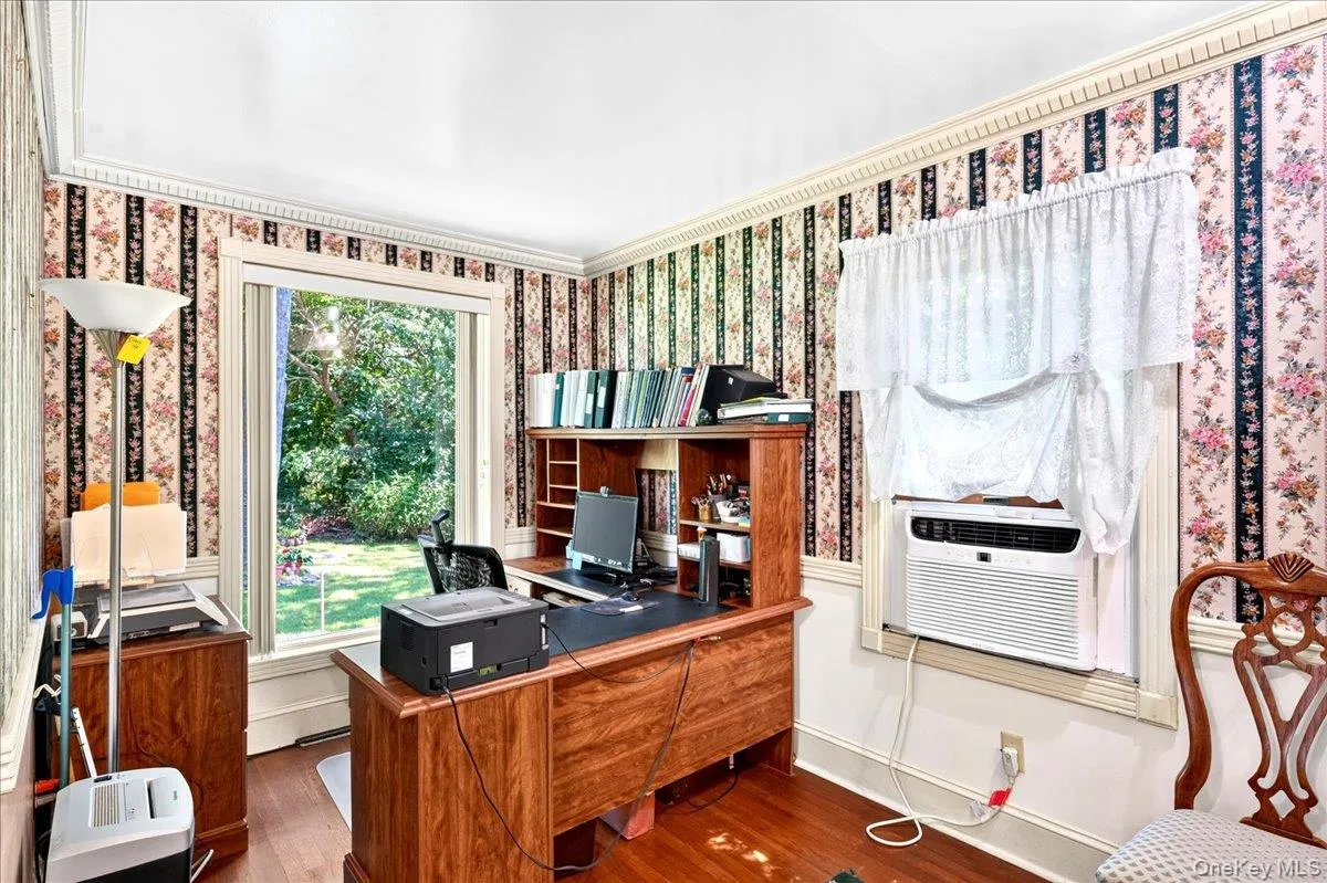 35 Biltmore Drive, Brookhaven, NY, 2 Bedrooms Bedrooms, 5 Rooms Rooms,1 BathroomBathrooms,Residential,For Rent,Biltmore,0,1037810 35 Biltmore Drive, Brookhaven, NY, 2 Bedrooms Bedrooms, 5 Rooms Rooms,1 BathroomBathrooms,Residential,For Rent,Biltmore,0,1037810
