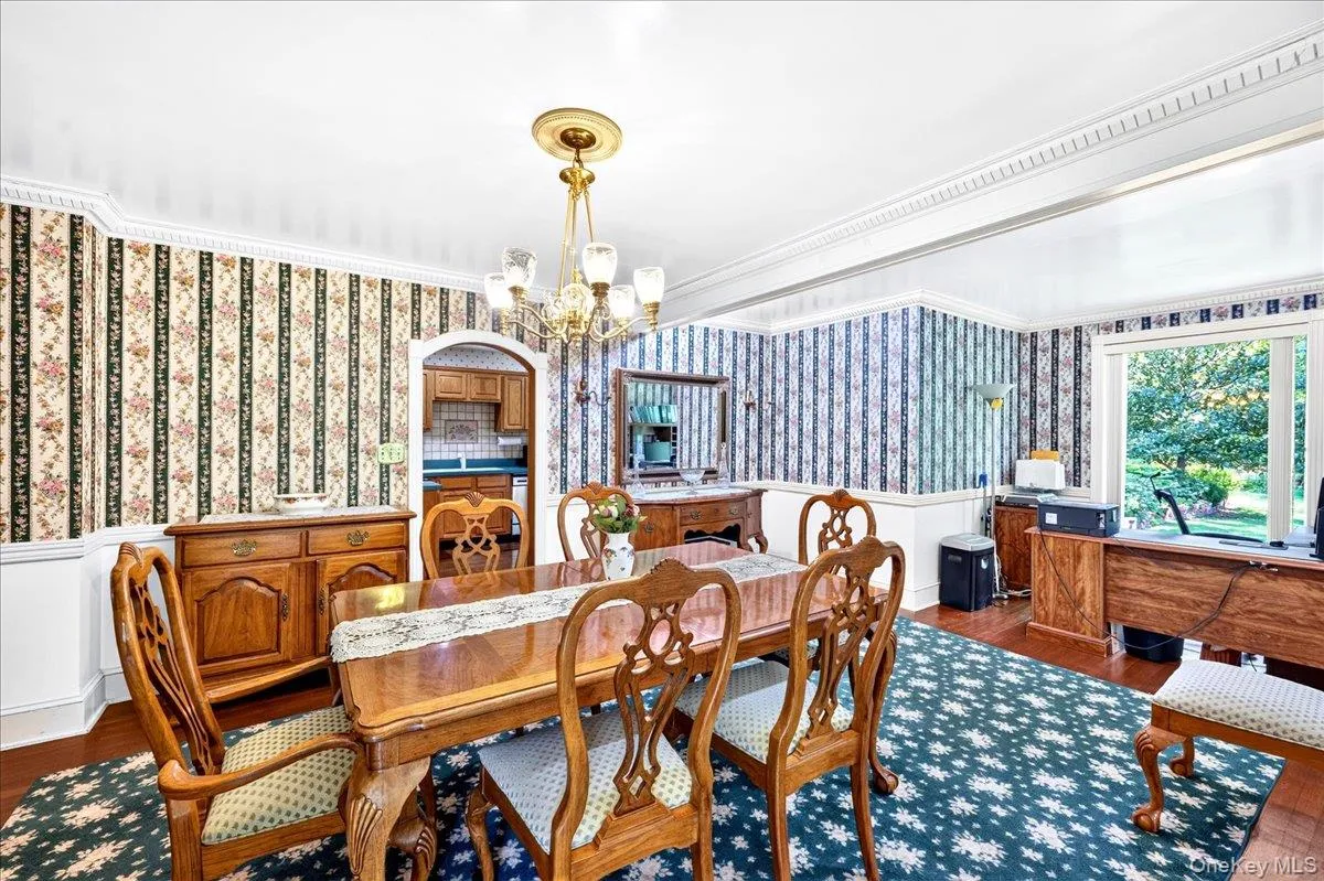 35 Biltmore Drive, Brookhaven, NY, 2 Bedrooms Bedrooms, 5 Rooms Rooms,1 BathroomBathrooms,Residential,For Rent,Biltmore,0,1037810 35 Biltmore Drive, Brookhaven, NY, 2 Bedrooms Bedrooms, 5 Rooms Rooms,1 BathroomBathrooms,Residential,For Rent,Biltmore,0,1037810