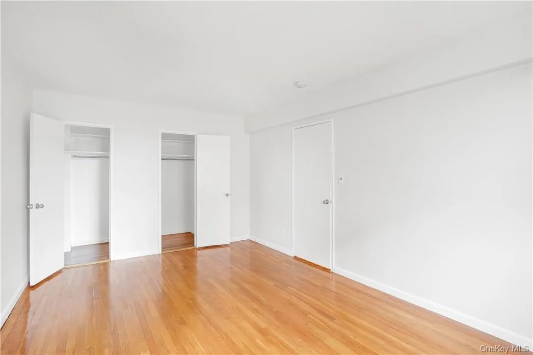 730 Pelham Road, New Rochelle, NY, 1 Bedroom Bedrooms, 3 Rooms Rooms,1 BathroomBathrooms,Residential Lease,For Rent,Pelham,0,1037811 730 Pelham Road, New Rochelle, NY, 1 Bedroom Bedrooms, 3 Rooms Rooms,1 BathroomBathrooms,Residential Lease,For Rent,Pelham,0,1037811