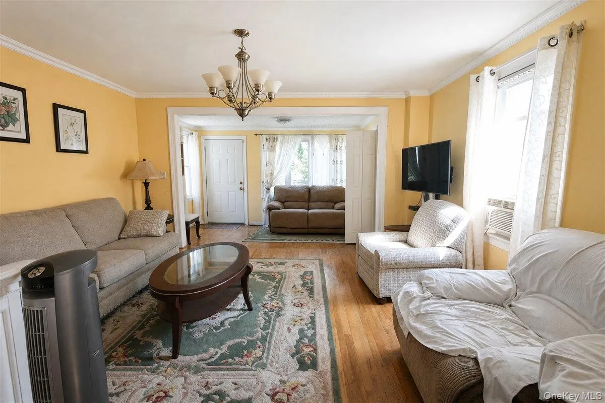 18246 90th Avenue, New York, NY, 3 Bedrooms Bedrooms, 5 Rooms Rooms,3 BathroomsBathrooms,Residential,For Rent,90th,0,1037815 18246 90th Avenue, New York, NY, 3 Bedrooms Bedrooms, 5 Rooms Rooms,3 BathroomsBathrooms,Residential,For Rent,90th,0,1037815