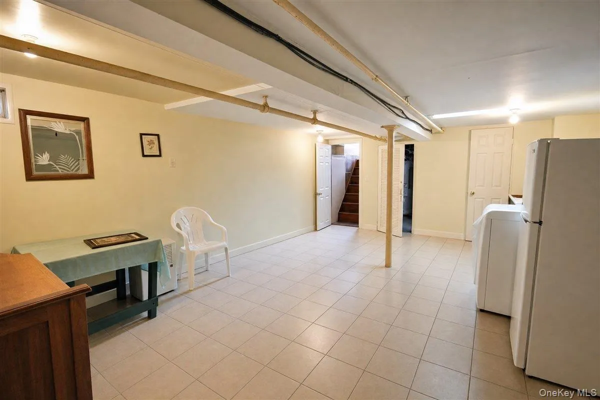 18246 90th Avenue, New York, NY, 3 Bedrooms Bedrooms, 5 Rooms Rooms,3 BathroomsBathrooms,Residential,For Rent,90th,0,1037815 18246 90th Avenue, New York, NY, 3 Bedrooms Bedrooms, 5 Rooms Rooms,3 BathroomsBathrooms,Residential,For Rent,90th,0,1037815