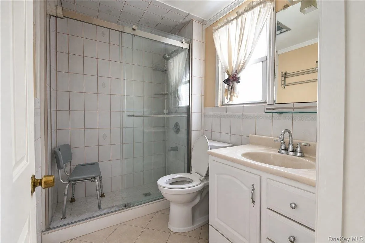 18246 90th Avenue, New York, NY, 3 Bedrooms Bedrooms, 5 Rooms Rooms,3 BathroomsBathrooms,Residential,For Rent,90th,0,1037815 18246 90th Avenue, New York, NY, 3 Bedrooms Bedrooms, 5 Rooms Rooms,3 BathroomsBathrooms,Residential,For Rent,90th,0,1037815