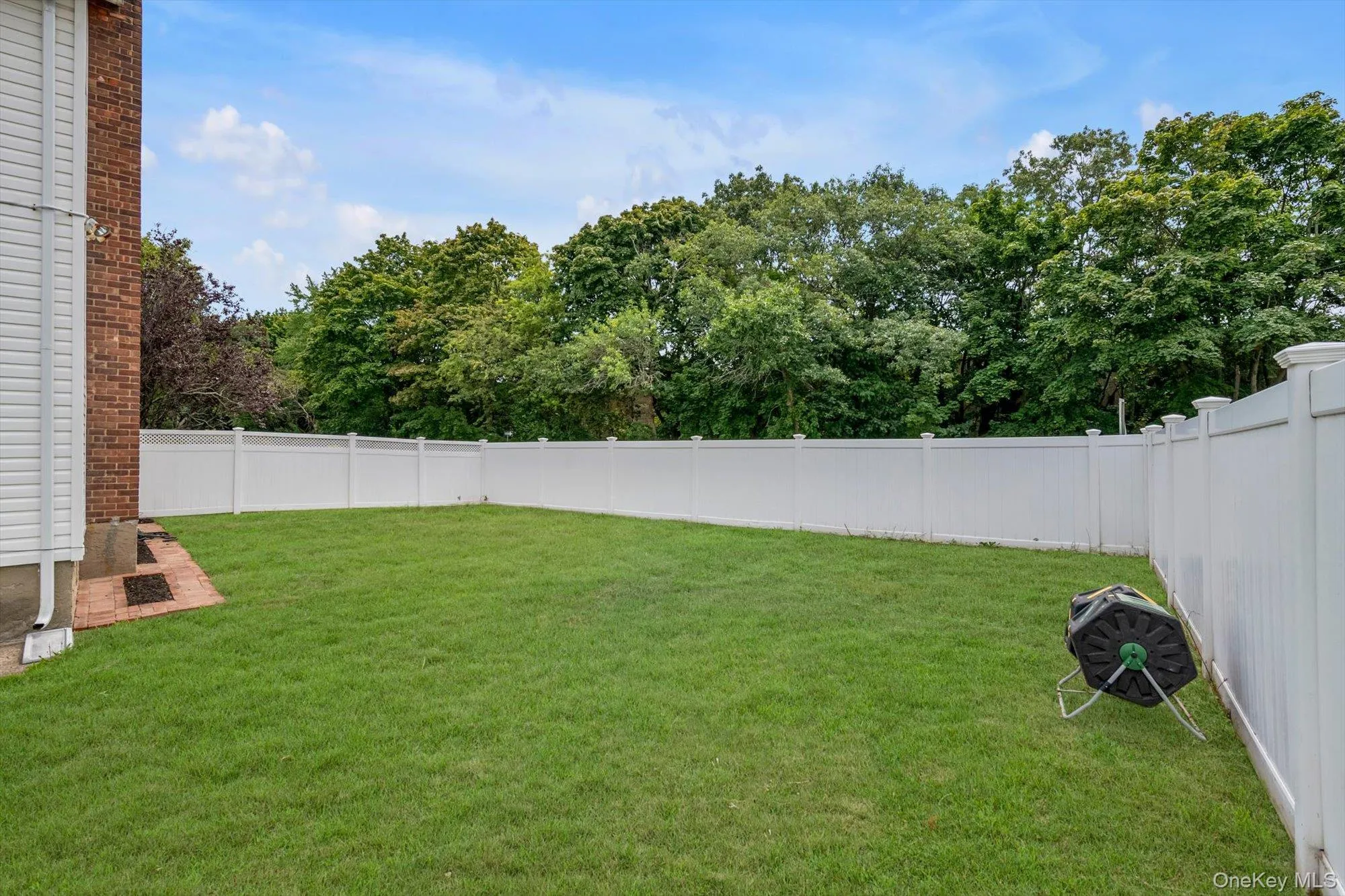 3 Evelyn Lane, Oyster Bay, NY, 3 Bedrooms Bedrooms, 8 Rooms Rooms,2 BathroomsBathrooms,Residential,For Rent,Evelyn,0,1037816 3 Evelyn Lane, Oyster Bay, NY, 3 Bedrooms Bedrooms, 8 Rooms Rooms,2 BathroomsBathrooms,Residential,For Rent,Evelyn,0,1037816