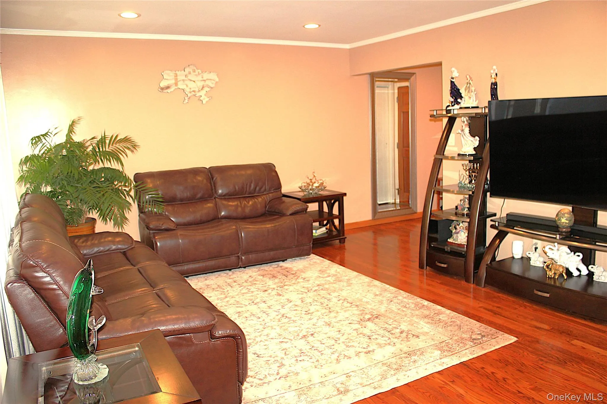 19 Jean Lane, Greenburgh, NY, 4 Bedrooms Bedrooms, 7 Rooms Rooms,2 BathroomsBathrooms,Residential,For Rent,Jean,0,1037819 19 Jean Lane, Greenburgh, NY, 4 Bedrooms Bedrooms, 7 Rooms Rooms,2 BathroomsBathrooms,Residential,For Rent,Jean,0,1037819