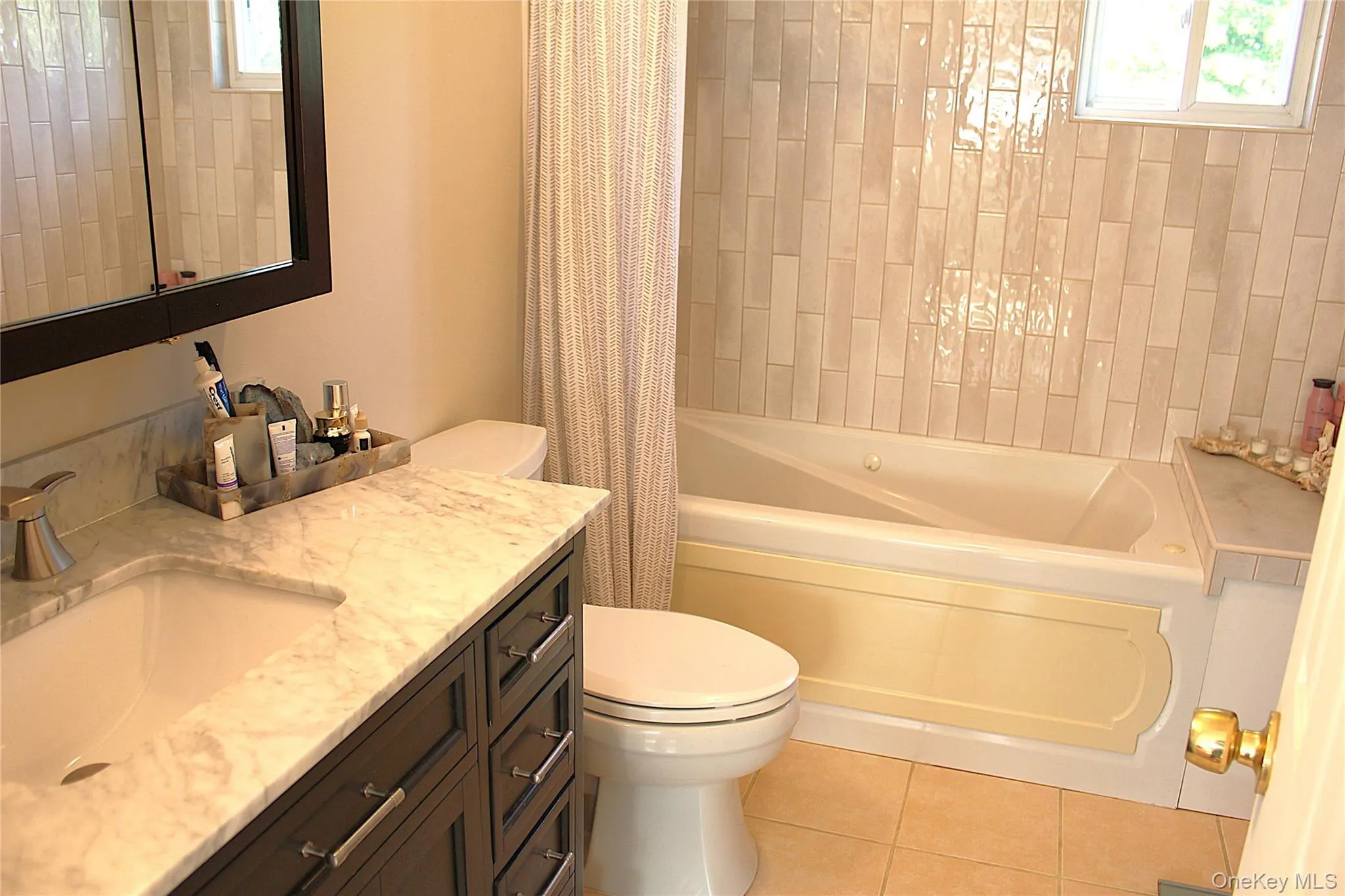 19 Jean Lane, Greenburgh, NY, 4 Bedrooms Bedrooms, 7 Rooms Rooms,2 BathroomsBathrooms,Residential,For Rent,Jean,0,1037819 19 Jean Lane, Greenburgh, NY, 4 Bedrooms Bedrooms, 7 Rooms Rooms,2 BathroomsBathrooms,Residential,For Rent,Jean,0,1037819