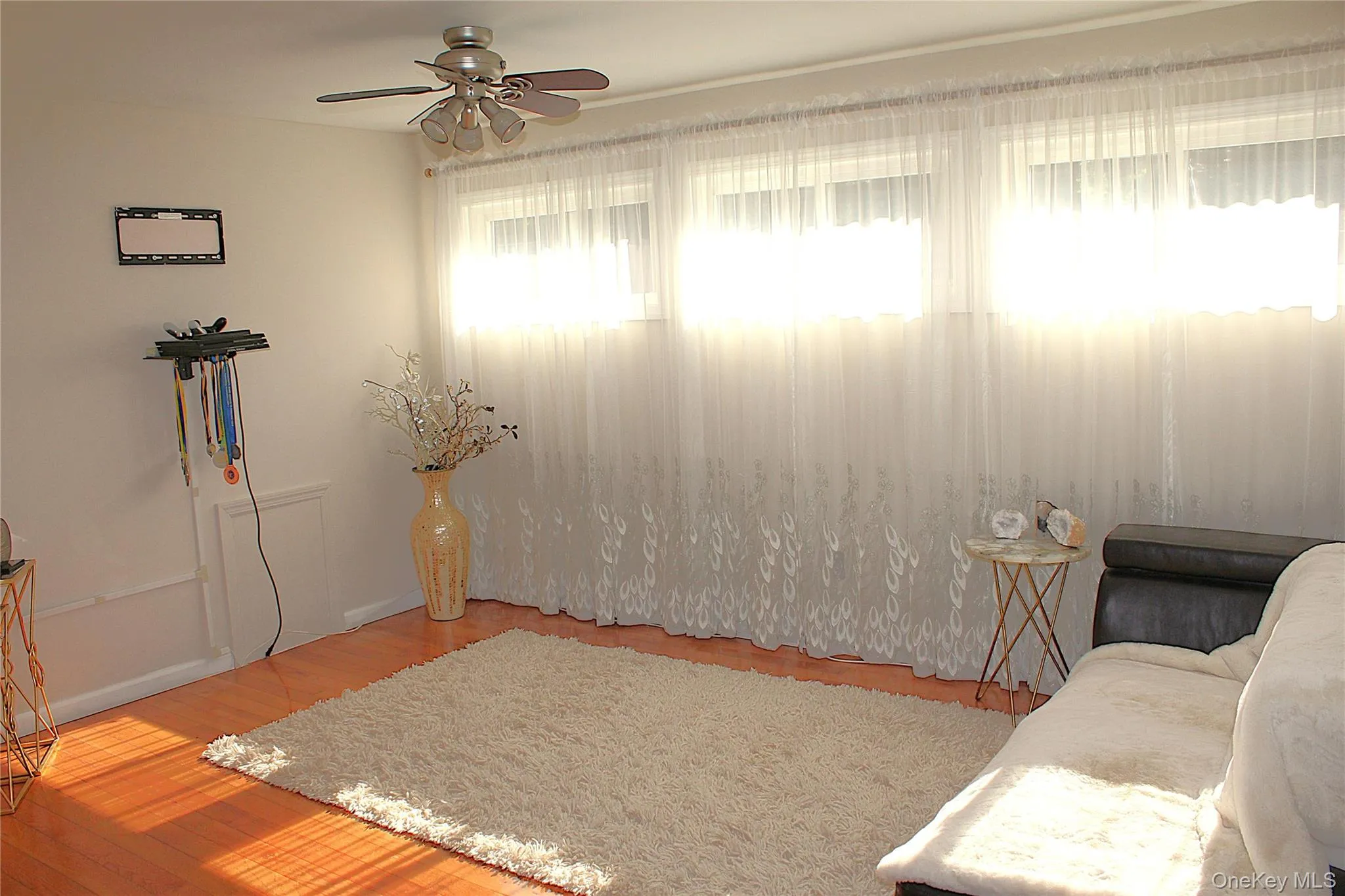 19 Jean Lane, Greenburgh, NY, 4 Bedrooms Bedrooms, 7 Rooms Rooms,2 BathroomsBathrooms,Residential,For Rent,Jean,0,1037819 19 Jean Lane, Greenburgh, NY, 4 Bedrooms Bedrooms, 7 Rooms Rooms,2 BathroomsBathrooms,Residential,For Rent,Jean,0,1037819
