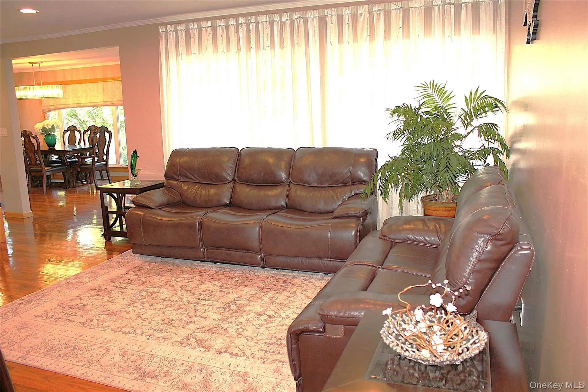 19 Jean Lane, Greenburgh, NY, 4 Bedrooms Bedrooms, 7 Rooms Rooms,2 BathroomsBathrooms,Residential,For Rent,Jean,0,1037819 19 Jean Lane, Greenburgh, NY, 4 Bedrooms Bedrooms, 7 Rooms Rooms,2 BathroomsBathrooms,Residential,For Rent,Jean,0,1037819