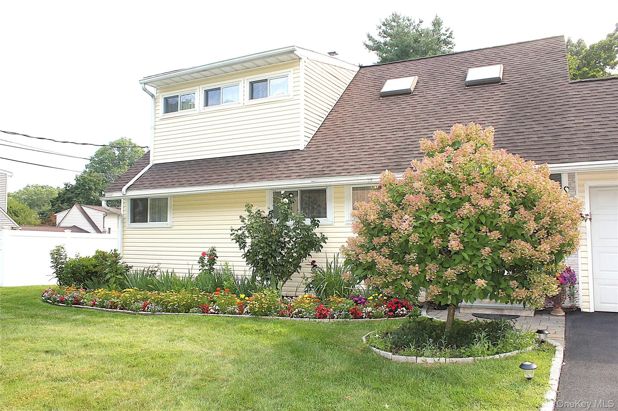 19 Jean Lane, Greenburgh, NY, 4 Bedrooms Bedrooms, 7 Rooms Rooms,2 BathroomsBathrooms,Residential,For Rent,Jean,0,1037819 19 Jean Lane, Greenburgh, NY, 4 Bedrooms Bedrooms, 7 Rooms Rooms,2 BathroomsBathrooms,Residential,For Rent,Jean,0,1037819