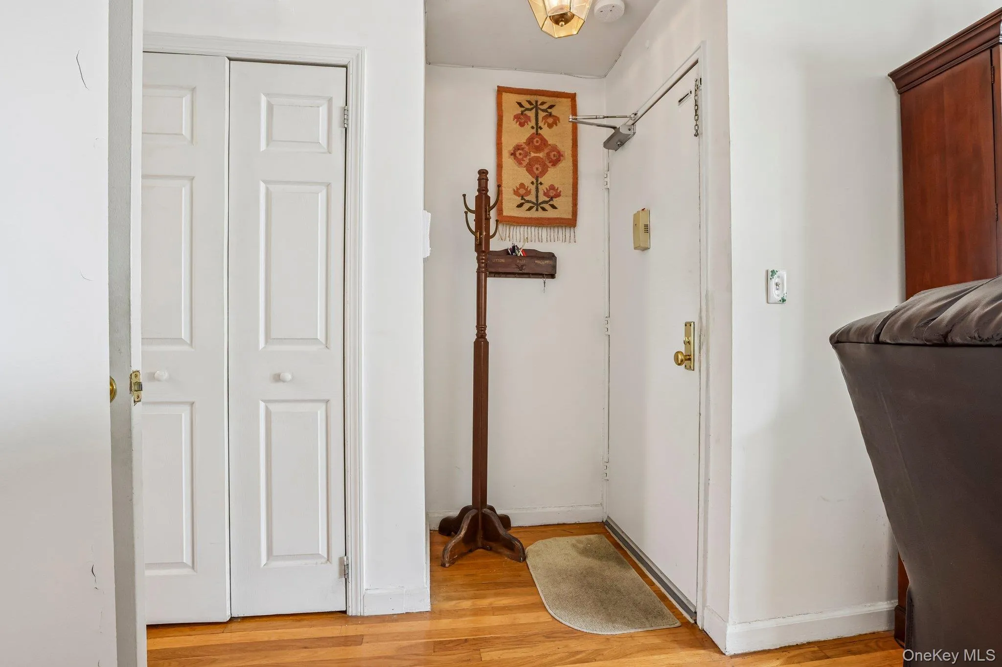 8 Dehaven Drive, Yonkers, NY, 2 Bedrooms Bedrooms, 5 Rooms Rooms,1 BathroomBathrooms,Residential,For Rent,Dehaven,0,1037820 8 Dehaven Drive, Yonkers, NY, 2 Bedrooms Bedrooms, 5 Rooms Rooms,1 BathroomBathrooms,Residential,For Rent,Dehaven,0,1037820