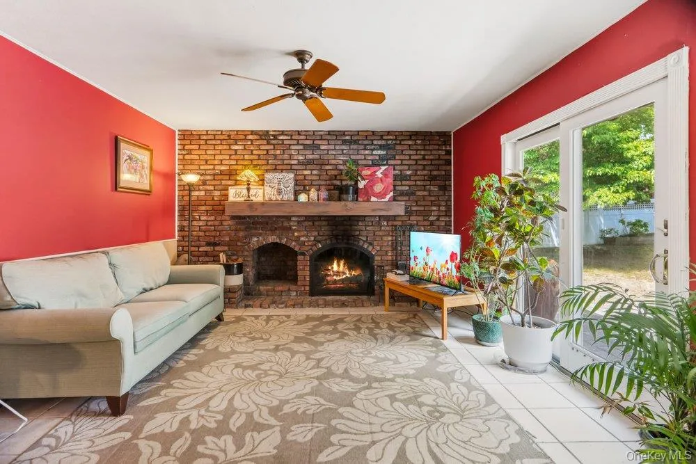 9 Dillmont Drive, Smithtown, NY, 4 Bedrooms Bedrooms, 8 Rooms Rooms,3 BathroomsBathrooms,Residential,For Rent,Dillmont,0,1037822 9 Dillmont Drive, Smithtown, NY, 4 Bedrooms Bedrooms, 8 Rooms Rooms,3 BathroomsBathrooms,Residential,For Rent,Dillmont,0,1037822