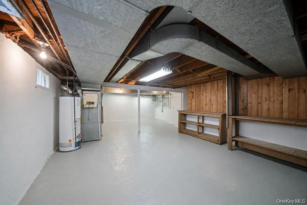 34 Gristmill Lane, Huntington, NY, 3 Bedrooms Bedrooms, 10 Rooms Rooms,2 BathroomsBathrooms,Residential,For Rent,Gristmill,0,1037824 34 Gristmill Lane, Huntington, NY, 3 Bedrooms Bedrooms, 10 Rooms Rooms,2 BathroomsBathrooms,Residential,For Rent,Gristmill,0,1037824