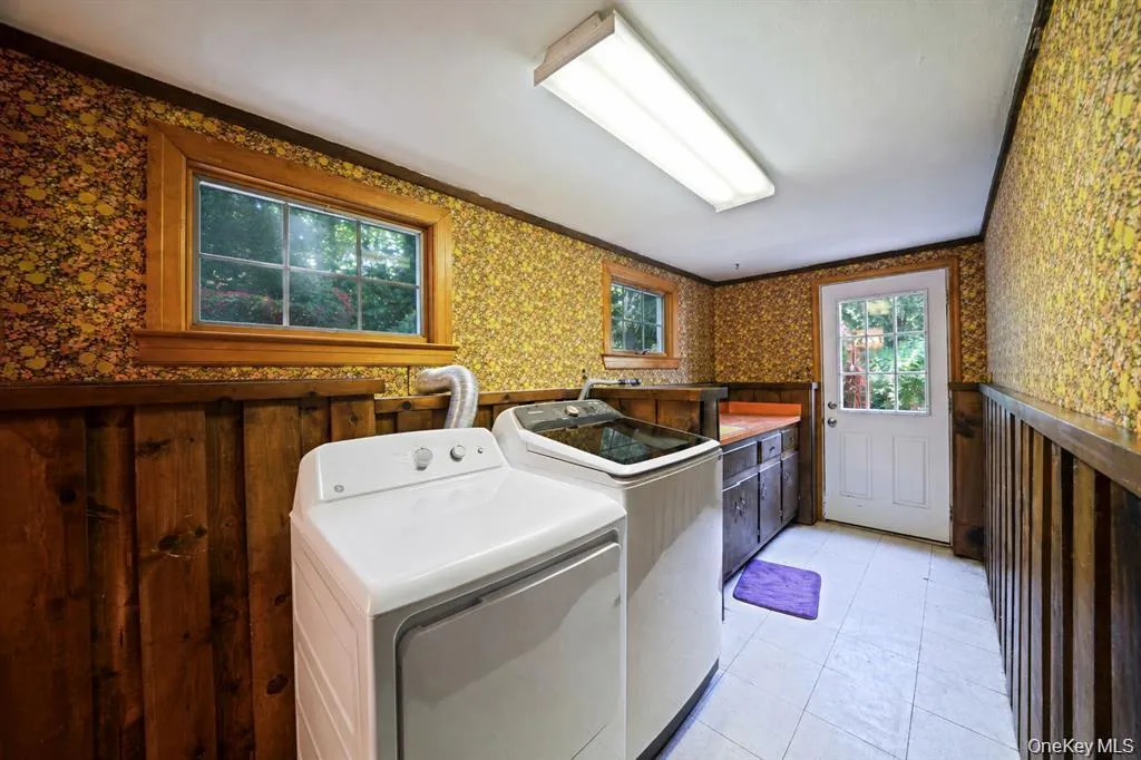 34 Gristmill Lane, Huntington, NY, 3 Bedrooms Bedrooms, 10 Rooms Rooms,2 BathroomsBathrooms,Residential,For Rent,Gristmill,0,1037824 34 Gristmill Lane, Huntington, NY, 3 Bedrooms Bedrooms, 10 Rooms Rooms,2 BathroomsBathrooms,Residential,For Rent,Gristmill,0,1037824