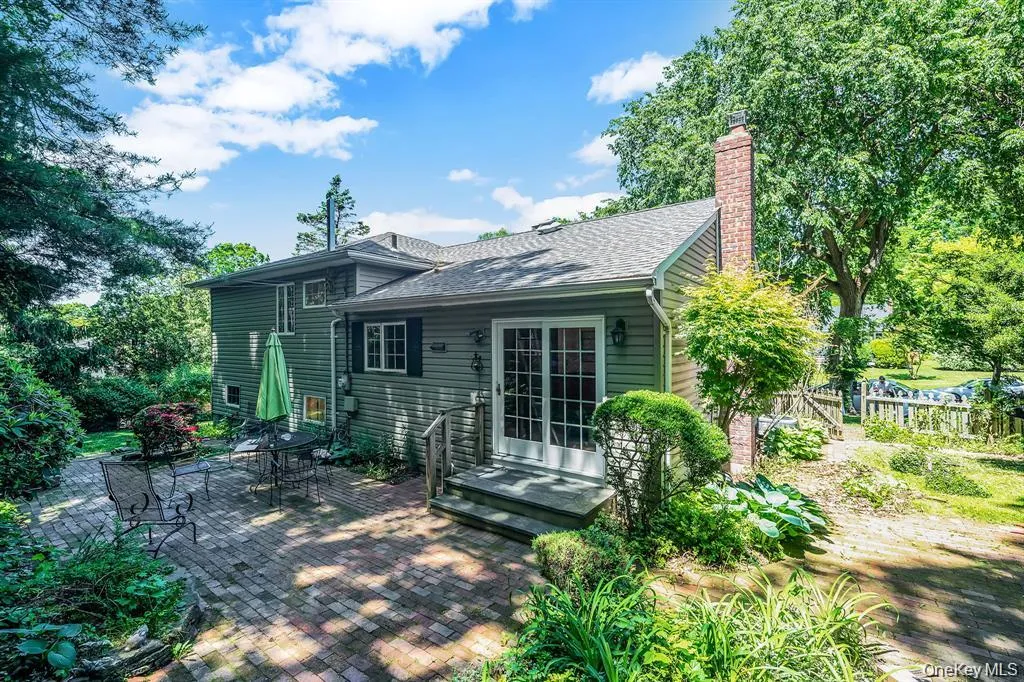 34 Gristmill Lane, Huntington, NY, 3 Bedrooms Bedrooms, 10 Rooms Rooms,2 BathroomsBathrooms,Residential,For Rent,Gristmill,0,1037824 34 Gristmill Lane, Huntington, NY, 3 Bedrooms Bedrooms, 10 Rooms Rooms,2 BathroomsBathrooms,Residential,For Rent,Gristmill,0,1037824